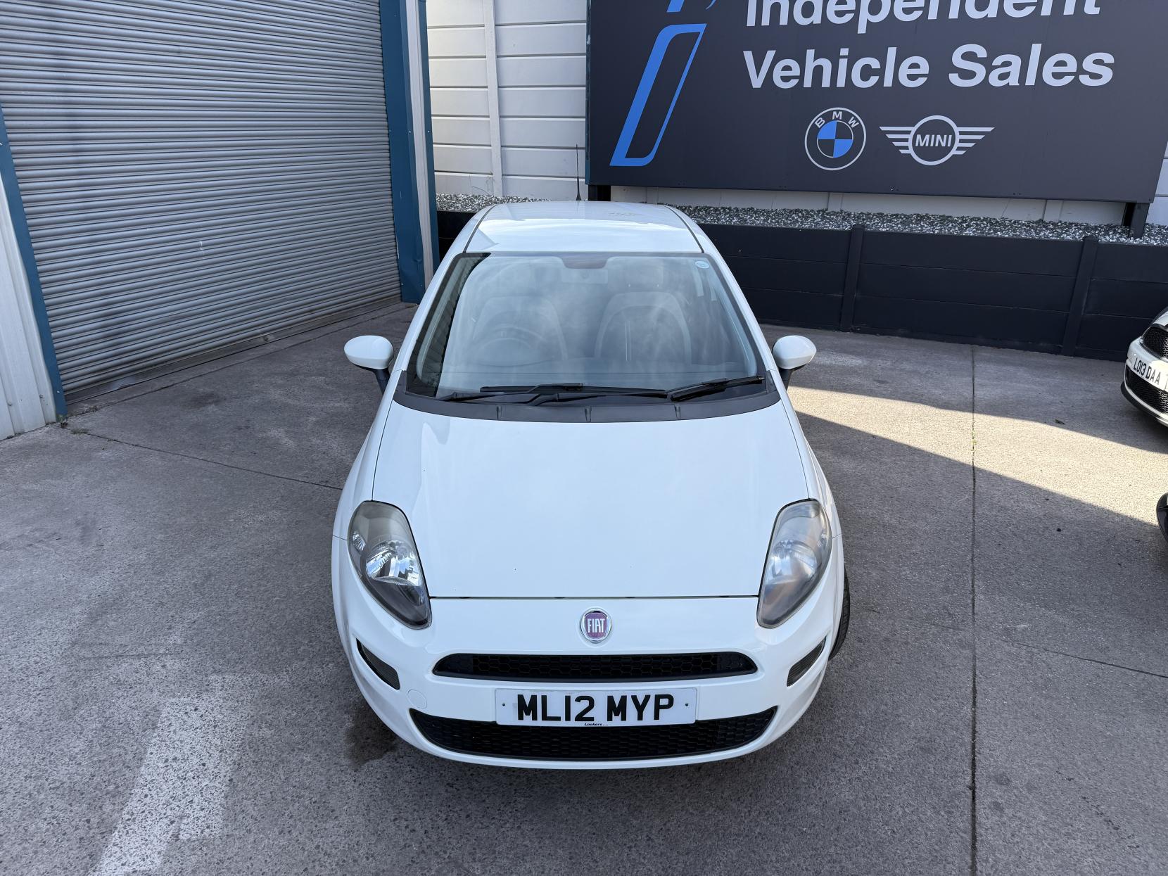 Fiat Punto 1.4 GBT Hatchback 3dr Petrol Manual Euro 5 (s/s) (77 bhp)