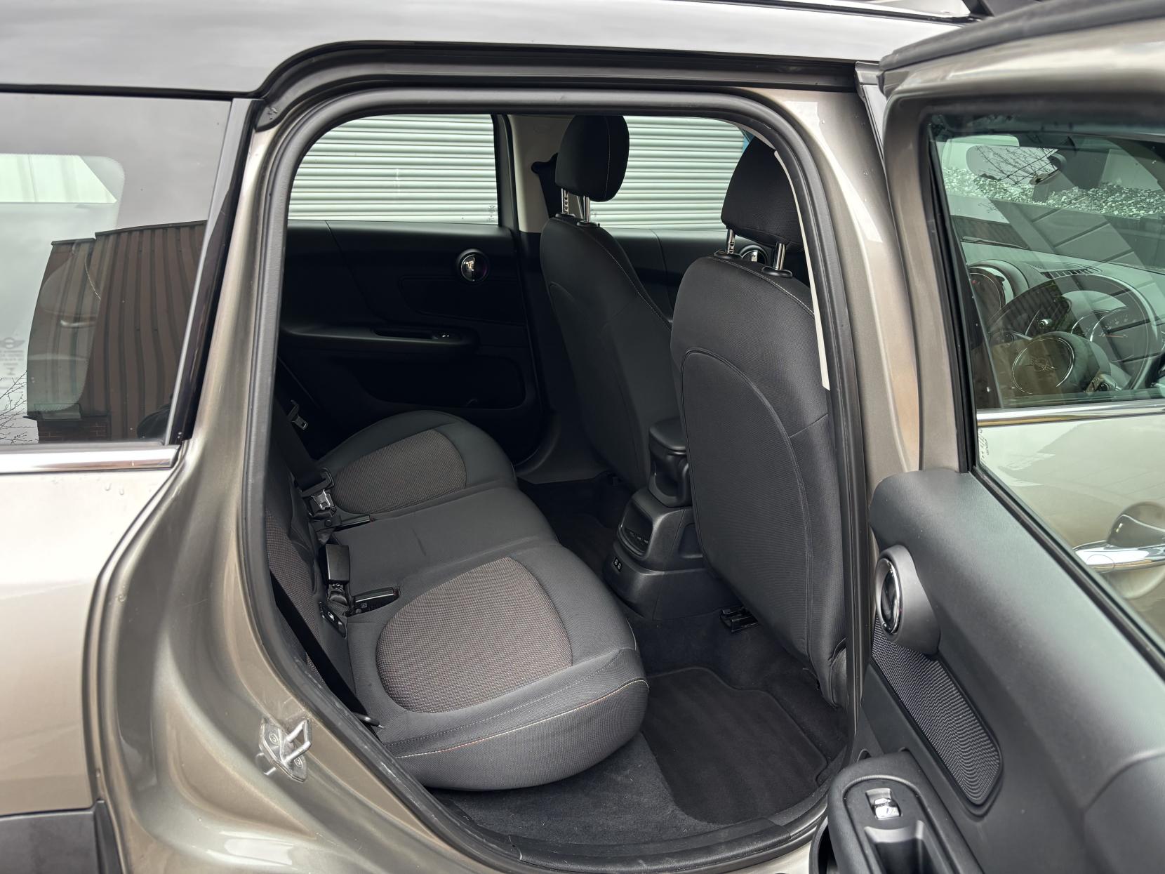 MINI Countryman 2.0 Cooper D SUV 5dr Diesel Auto ALL4 Euro 6 (s/s) (150 ps)