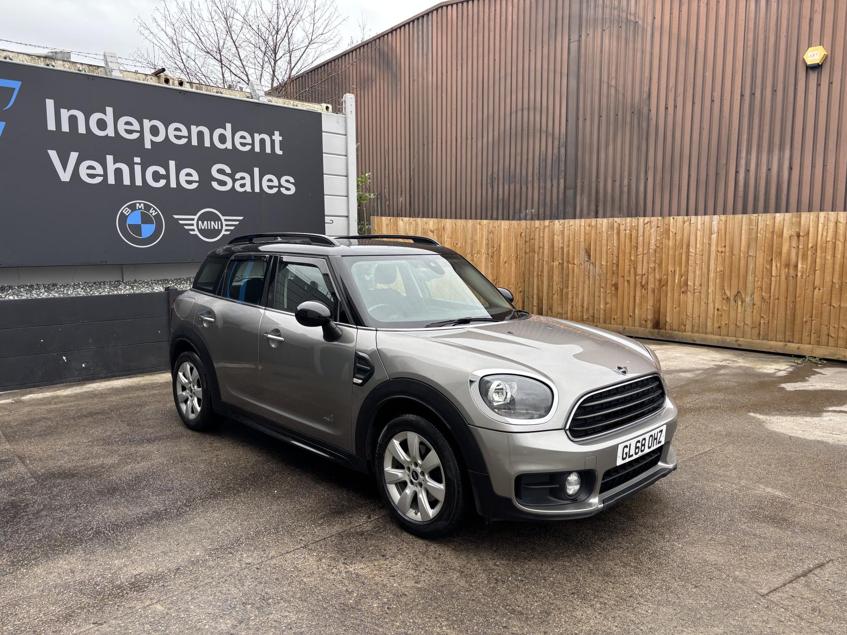MINI Countryman 2.0 Cooper D SUV 5dr Diesel Auto ALL4 Euro 6 (s/s) (150 ps)