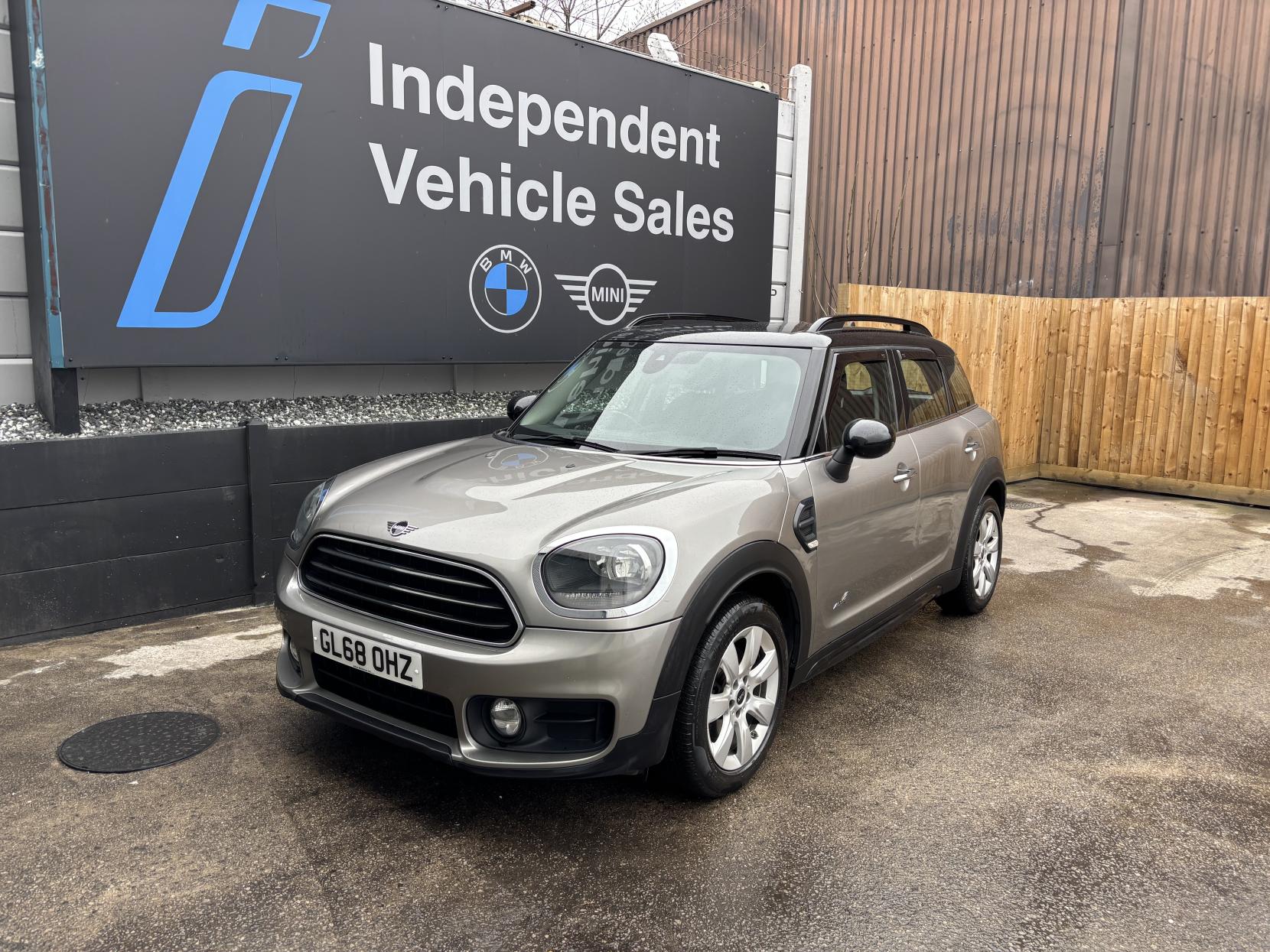 MINI Countryman 2.0 Cooper D SUV 5dr Diesel Auto ALL4 Euro 6 (s/s) (150 ps)