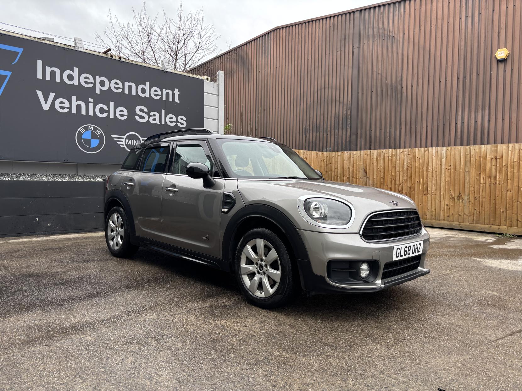 MINI Countryman 2.0 Cooper D SUV 5dr Diesel Auto ALL4 Euro 6 (s/s) (150 ps)