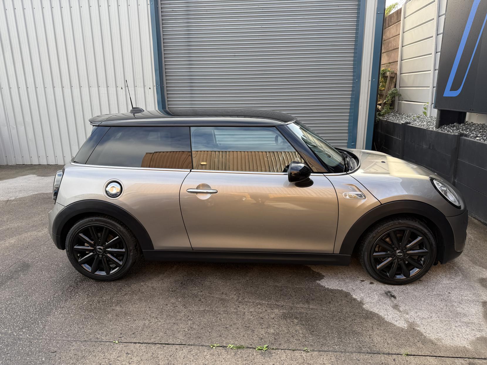 MINI Hatch 2.0 Cooper S Hatchback 3dr Petrol Auto Euro 6 (s/s) (192 ps)