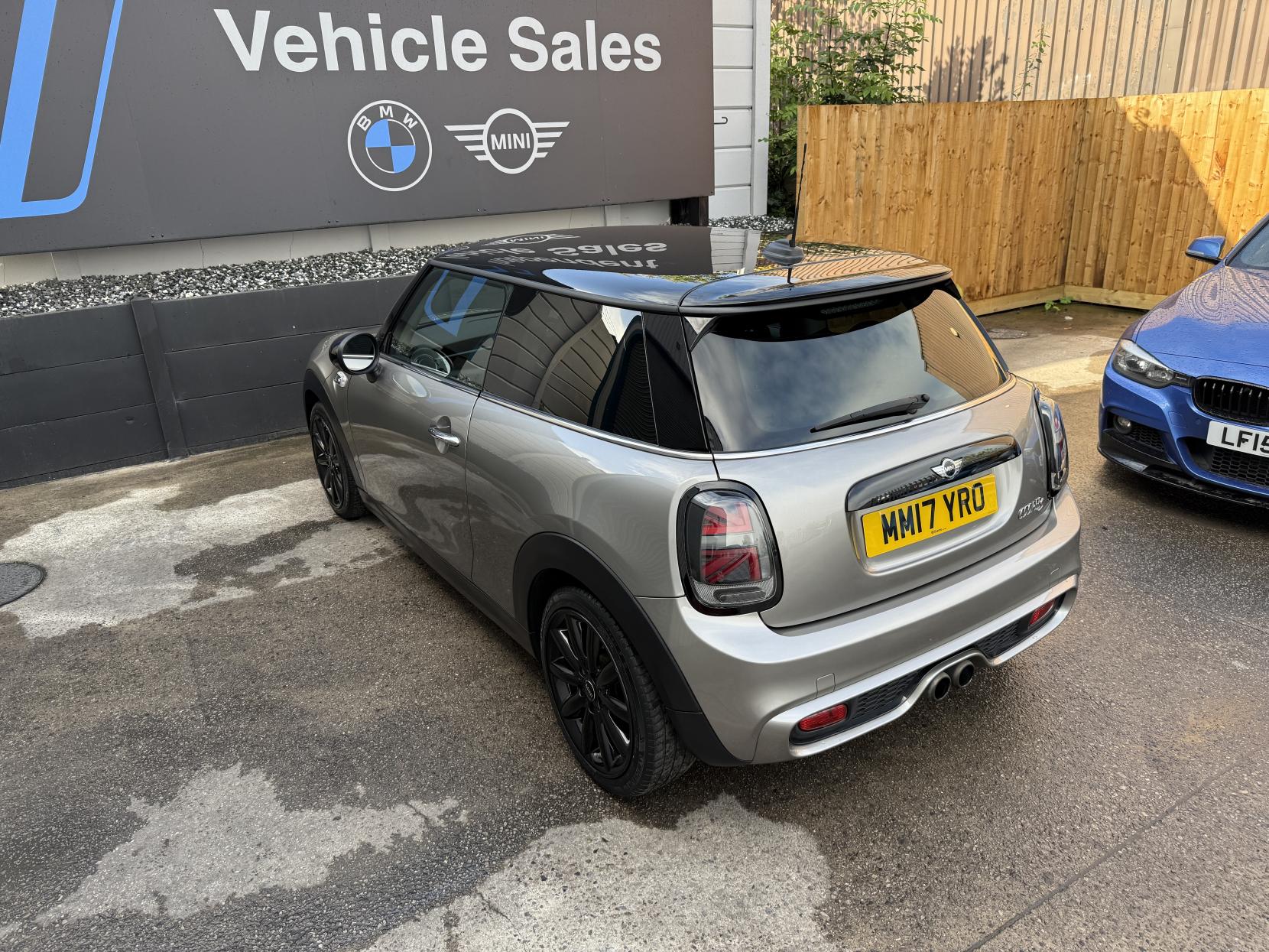 MINI Hatch 2.0 Cooper S Hatchback 3dr Petrol Auto Euro 6 (s/s) (192 ps)
