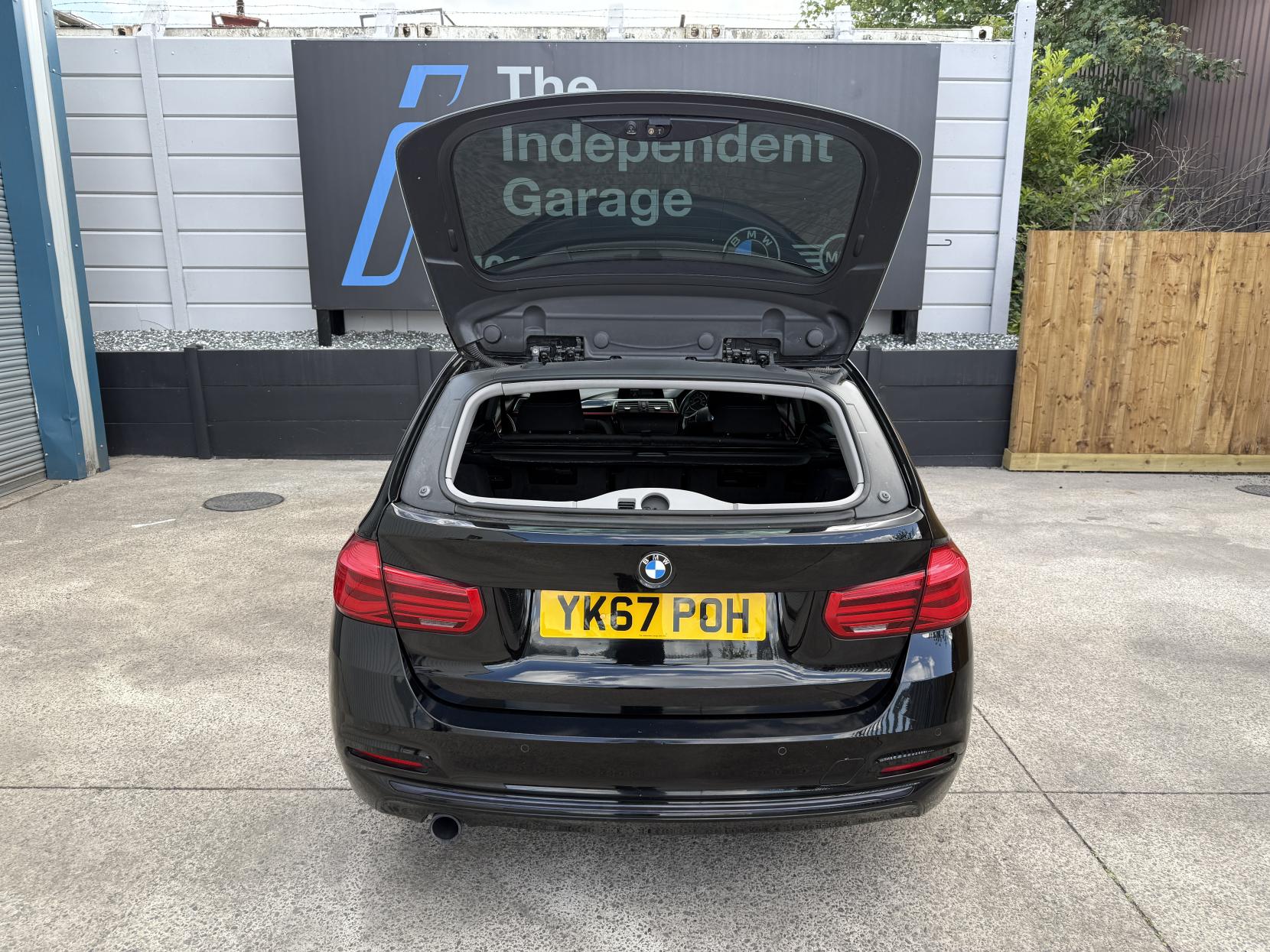 BMW 3 Series 2.0 316d Sport Touring 5dr Diesel Auto Euro 6 (s/s) (116 ps)
