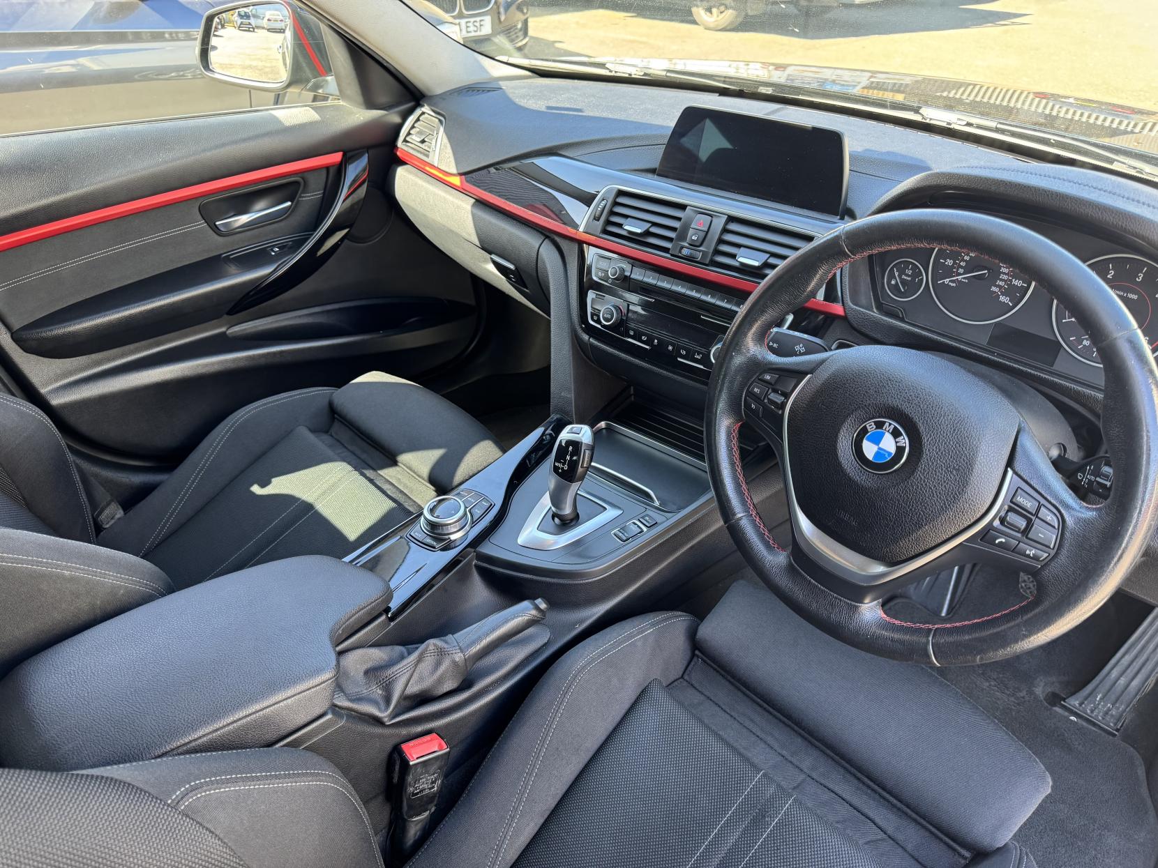 BMW 3 Series 2.0 316d Sport Touring 5dr Diesel Auto Euro 6 (s/s) (116 ps)