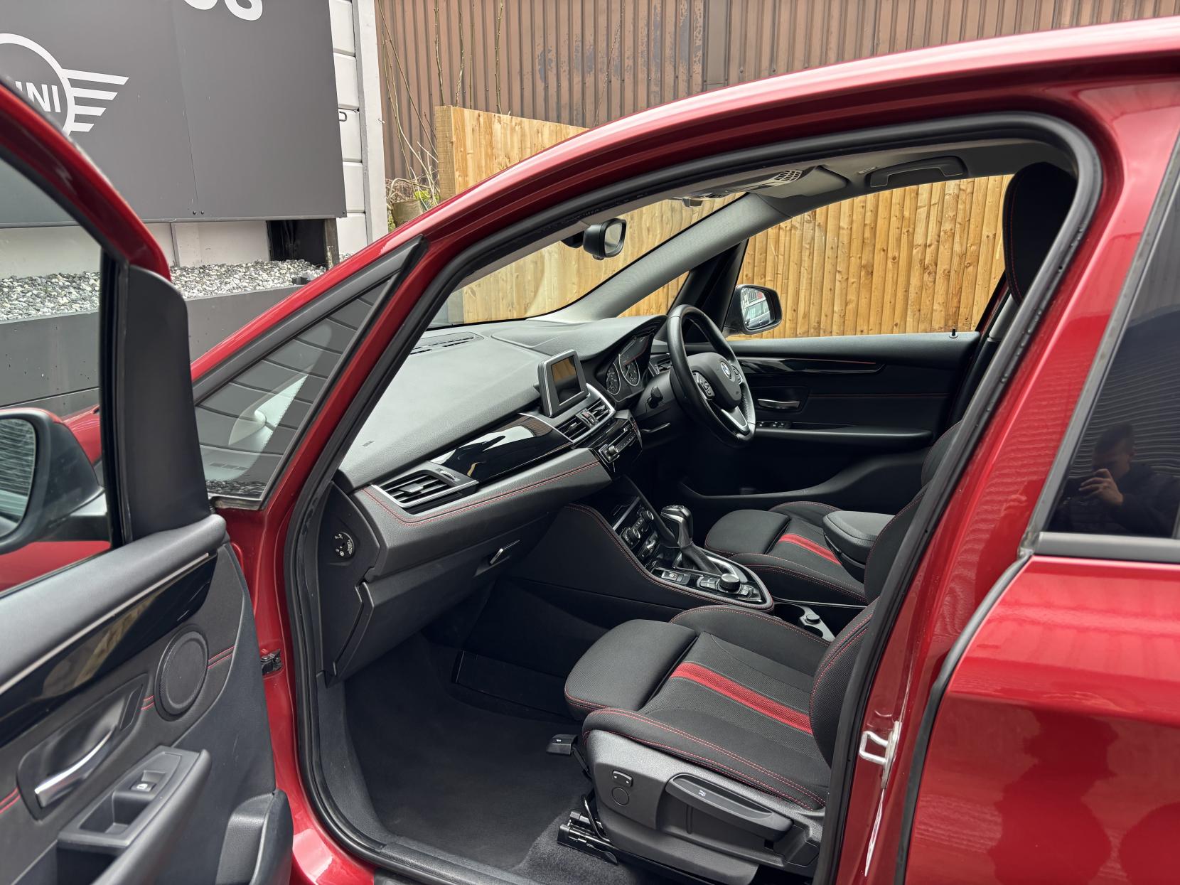 BMW 2 Series Active Tourer 2.0 218d Sport MPV 5dr Diesel Auto Euro 6 (s/s) (150 ps)