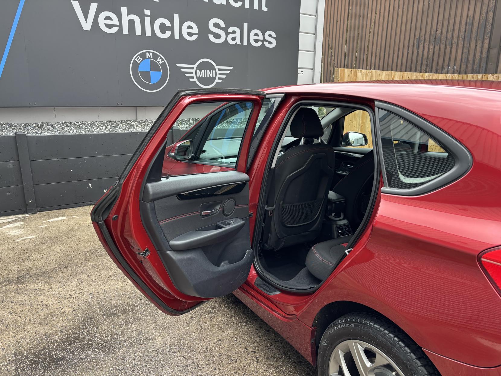 BMW 2 Series Active Tourer 2.0 218d Sport MPV 5dr Diesel Auto Euro 6 (s/s) (150 ps)