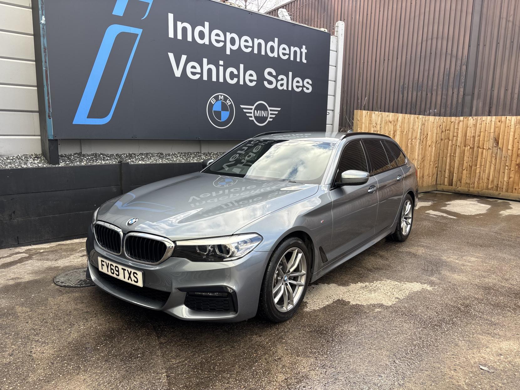 BMW 5 Series 2.0 520d M Sport Touring 5dr Diesel Auto Euro 6 (s/s) (190 ps)