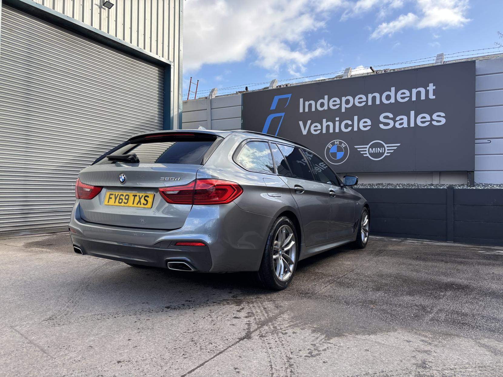 BMW 5 Series 2.0 520d M Sport Touring 5dr Diesel Auto Euro 6 (s/s) (190 ps)