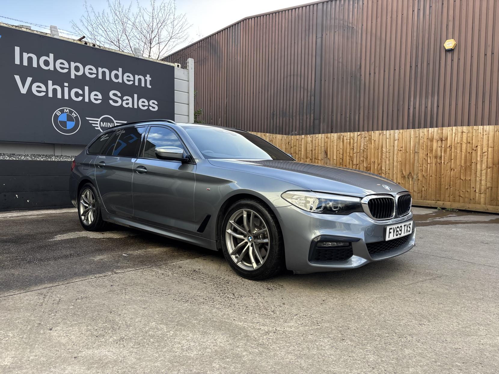 BMW 5 Series 2.0 520d M Sport Touring 5dr Diesel Auto Euro 6 (s/s) (190 ps)