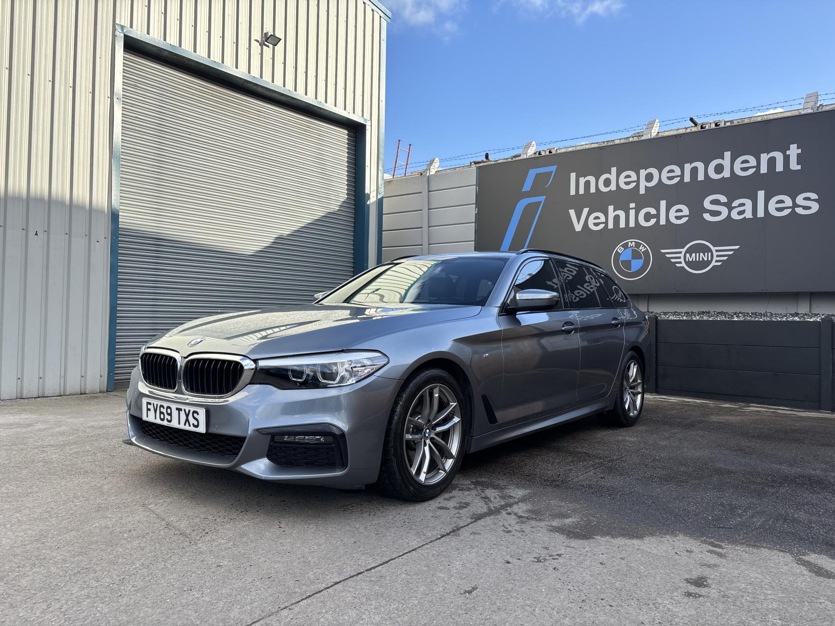 BMW 5 Series 2.0 520d M Sport Touring 5dr Diesel Auto Euro 6 (s/s) (190 ps)