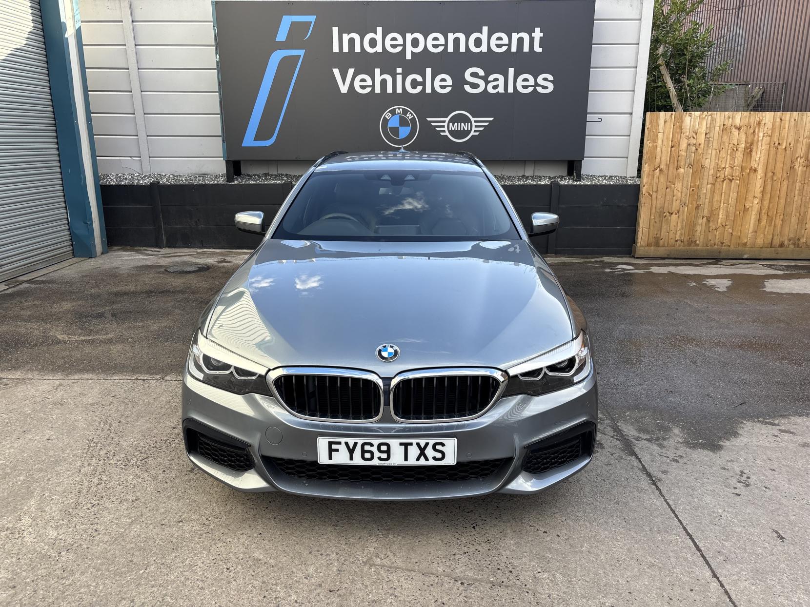 BMW 5 Series 2.0 520d M Sport Touring 5dr Diesel Auto Euro 6 (s/s) (190 ps)