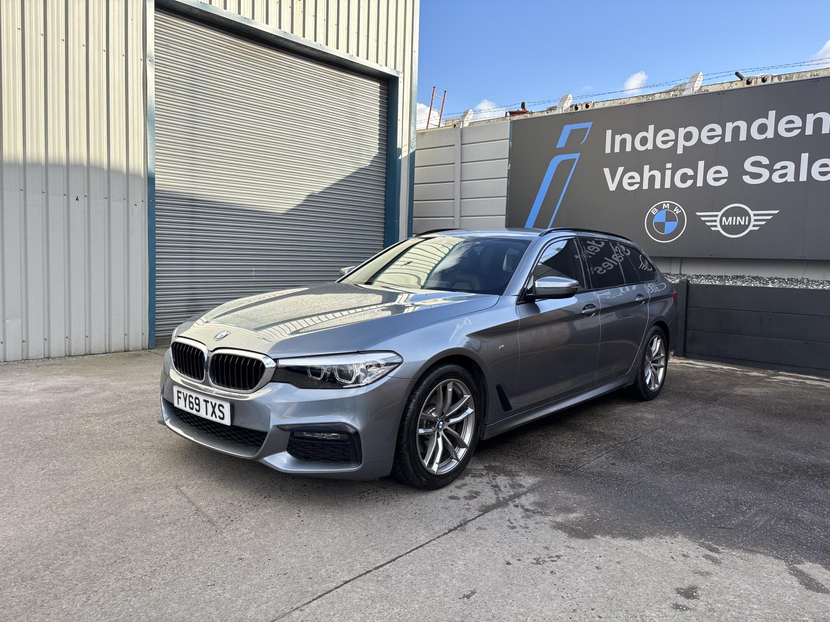 BMW 5 Series 2.0 520d M Sport Touring 5dr Diesel Auto Euro 6 (s/s) (190 ps)