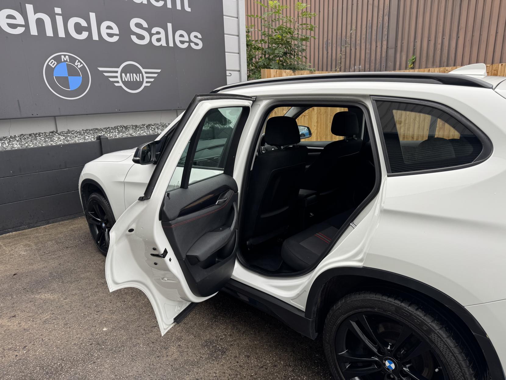 BMW X1 2.0 18d Sport SUV 5dr Diesel Manual xDrive Euro 5 (s/s) (143 ps)