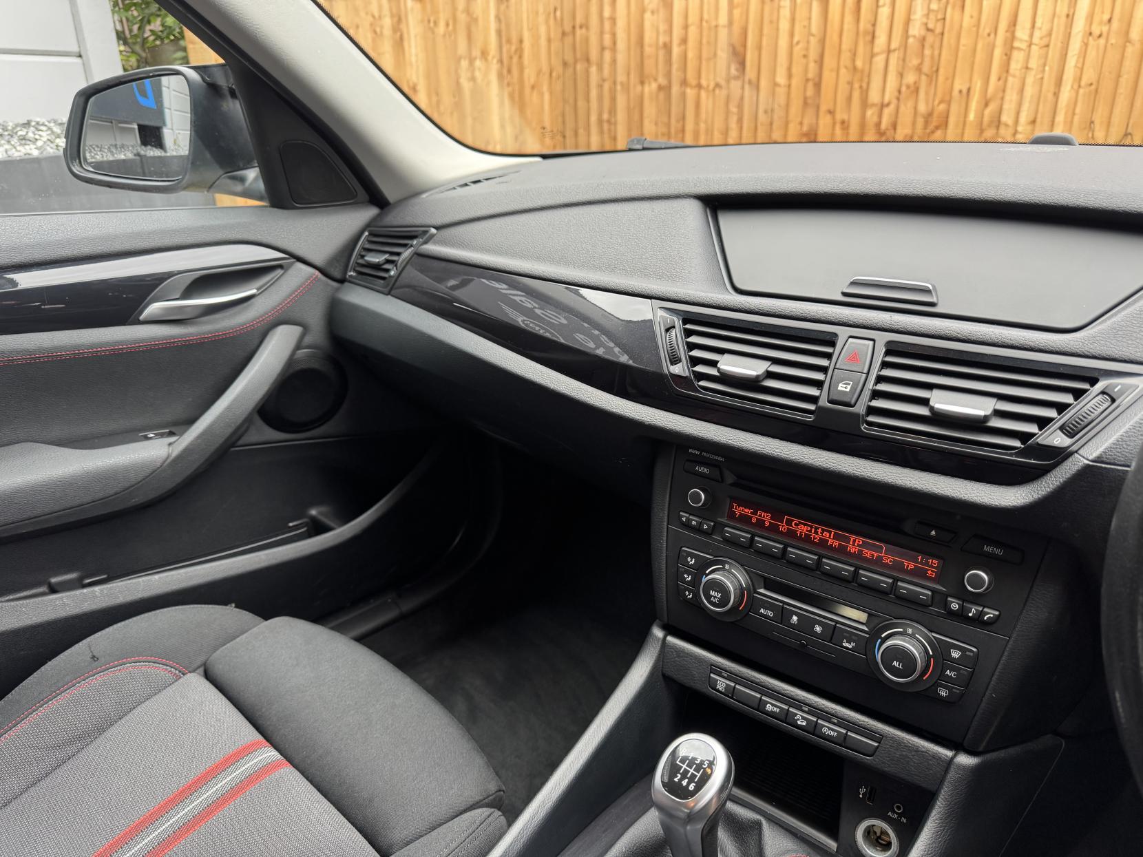 BMW X1 2.0 18d Sport SUV 5dr Diesel Manual xDrive Euro 5 (s/s) (143 ps)