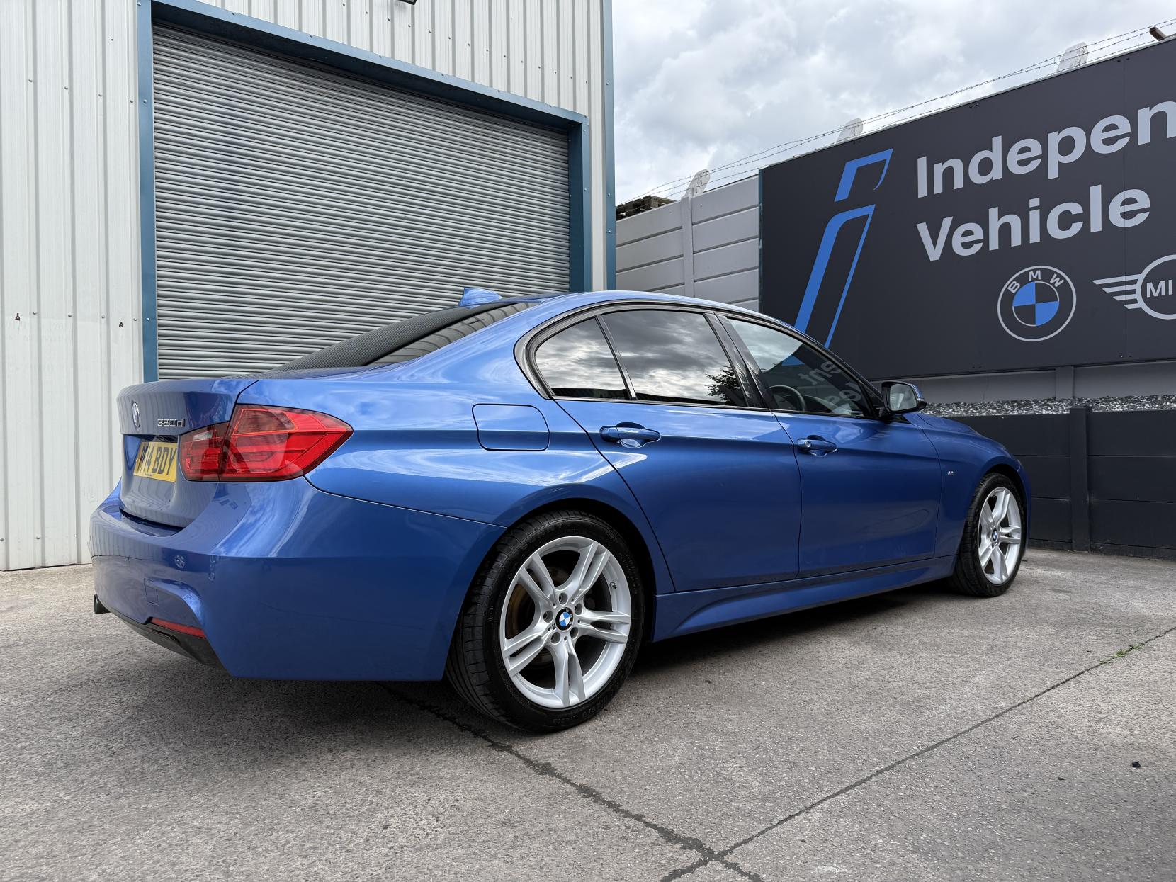 BMW 3 Series 2.0 320d M Sport Saloon 4dr Diesel Manual Euro 5 (s/s) (184 ps)
