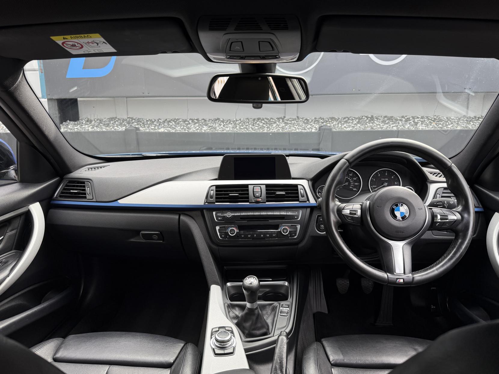 BMW 3 Series 2.0 320d M Sport Saloon 4dr Diesel Manual Euro 5 (s/s) (184 ps)
