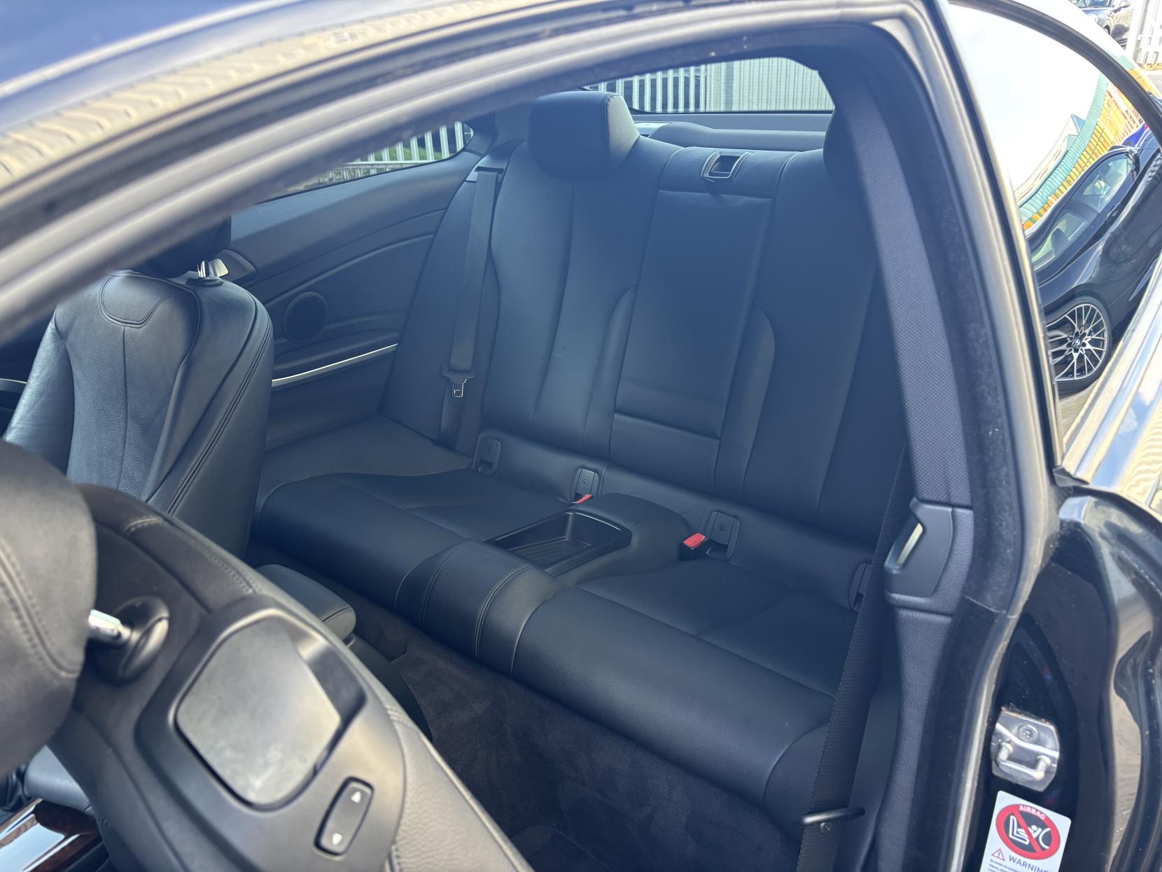 BMW 4 Series 3.0 435i M Sport Coupe 2dr Petrol Auto Euro 6 (s/s) (306 ps)