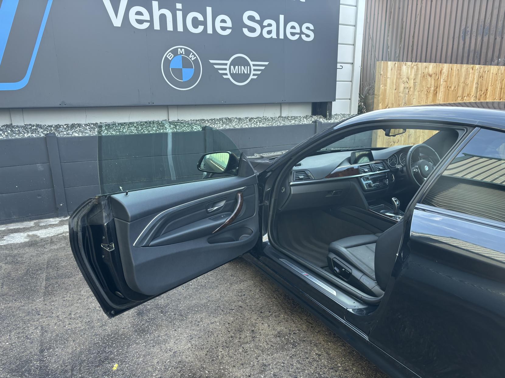 BMW 4 Series 3.0 435i M Sport Coupe 2dr Petrol Auto Euro 6 (s/s) (306 ps)