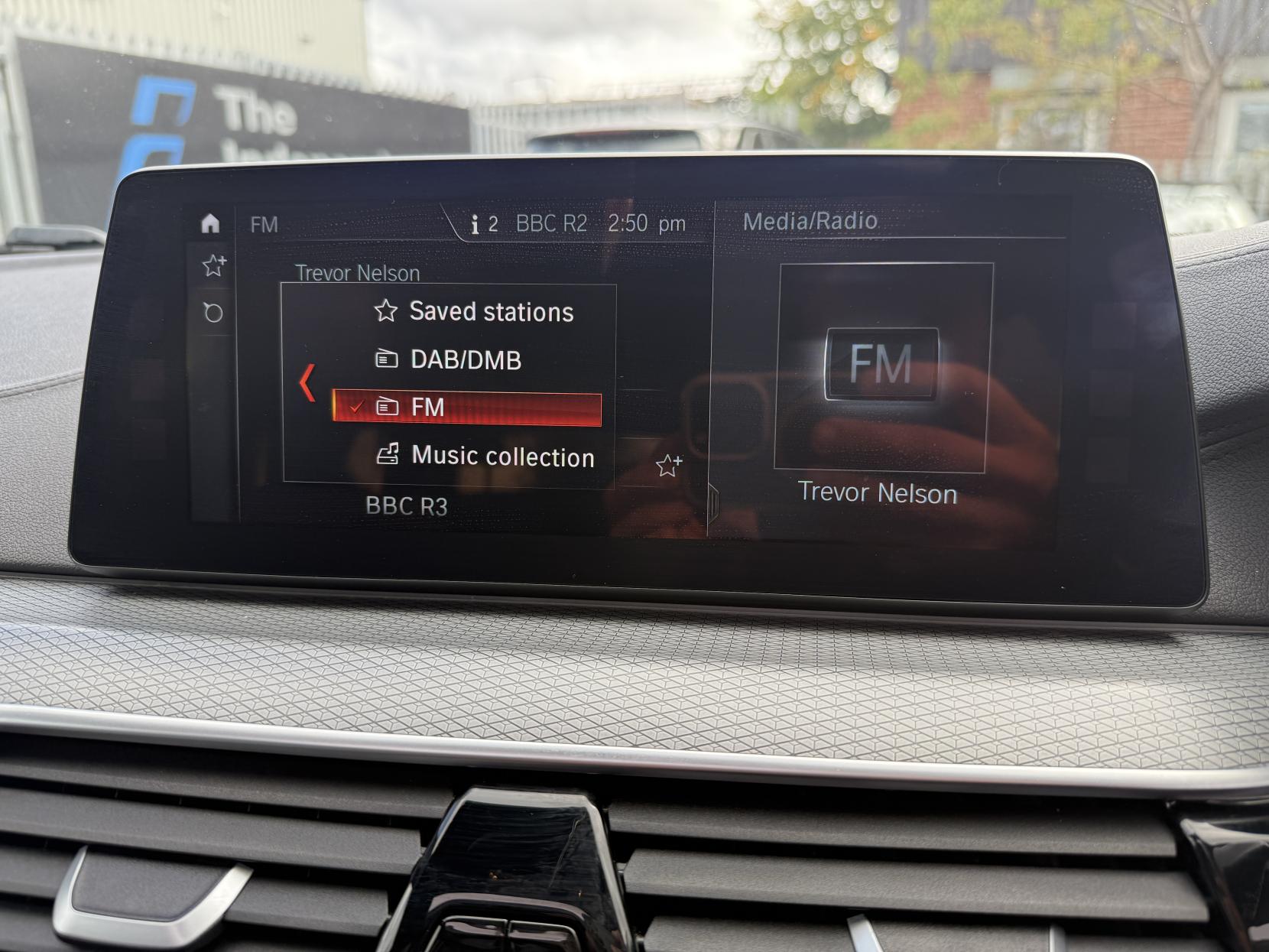 BMW 5 Series 3.0 540i M Sport Touring 5dr Petrol Auto xDrive Euro 6 (s/s) (340 ps)