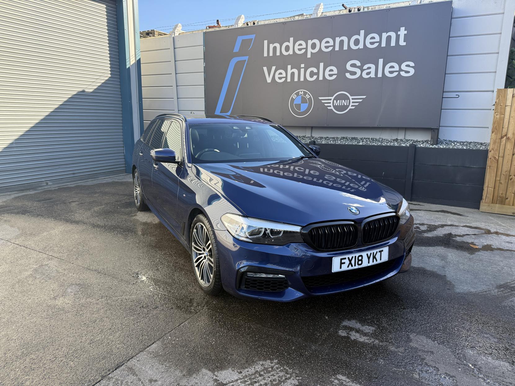 BMW 5 Series 3.0 540i M Sport Touring 5dr Petrol Auto xDrive Euro 6 (s/s) (340 ps)