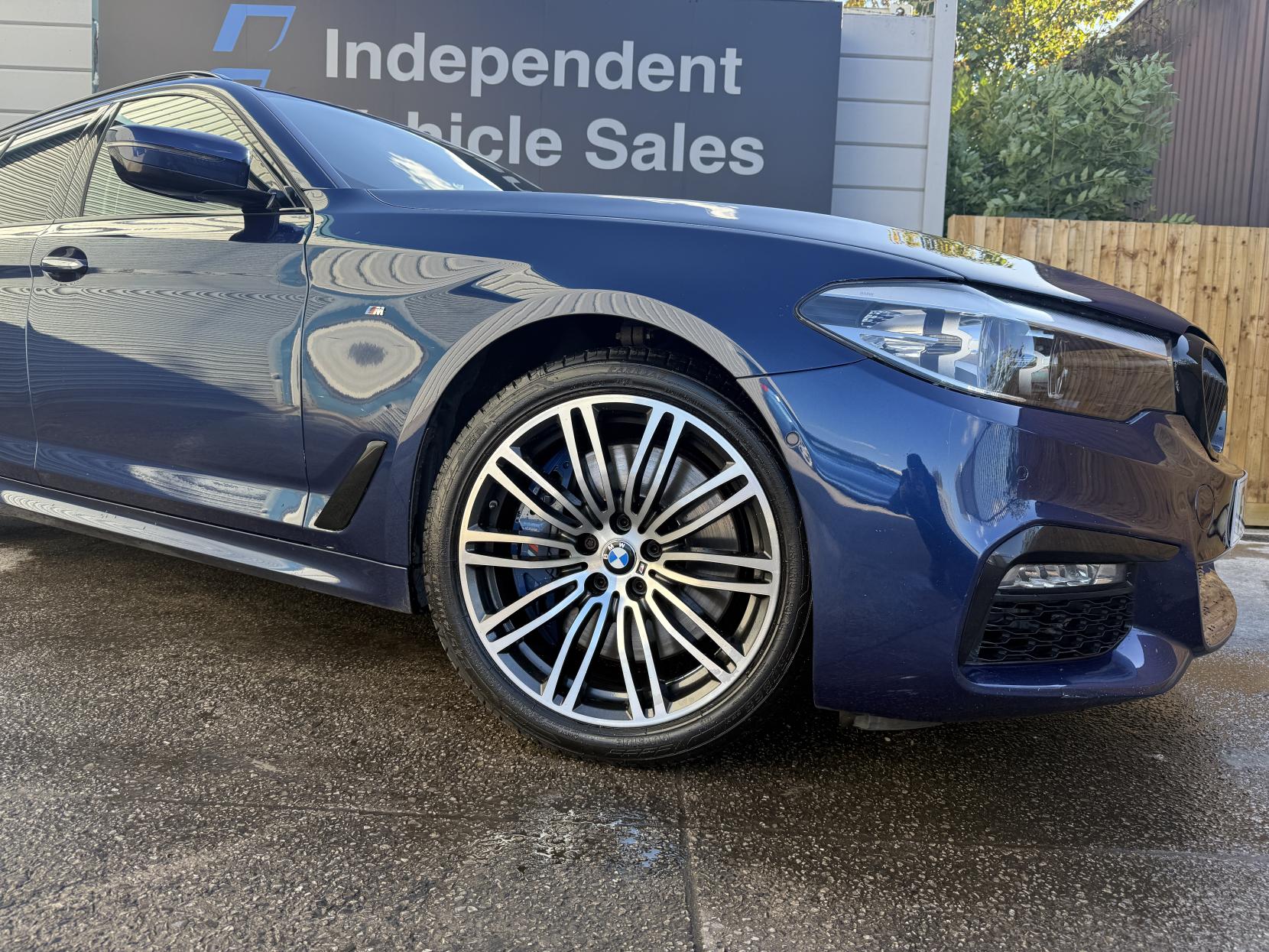 BMW 5 Series 3.0 540i M Sport Touring 5dr Petrol Auto xDrive Euro 6 (s/s) (340 ps)