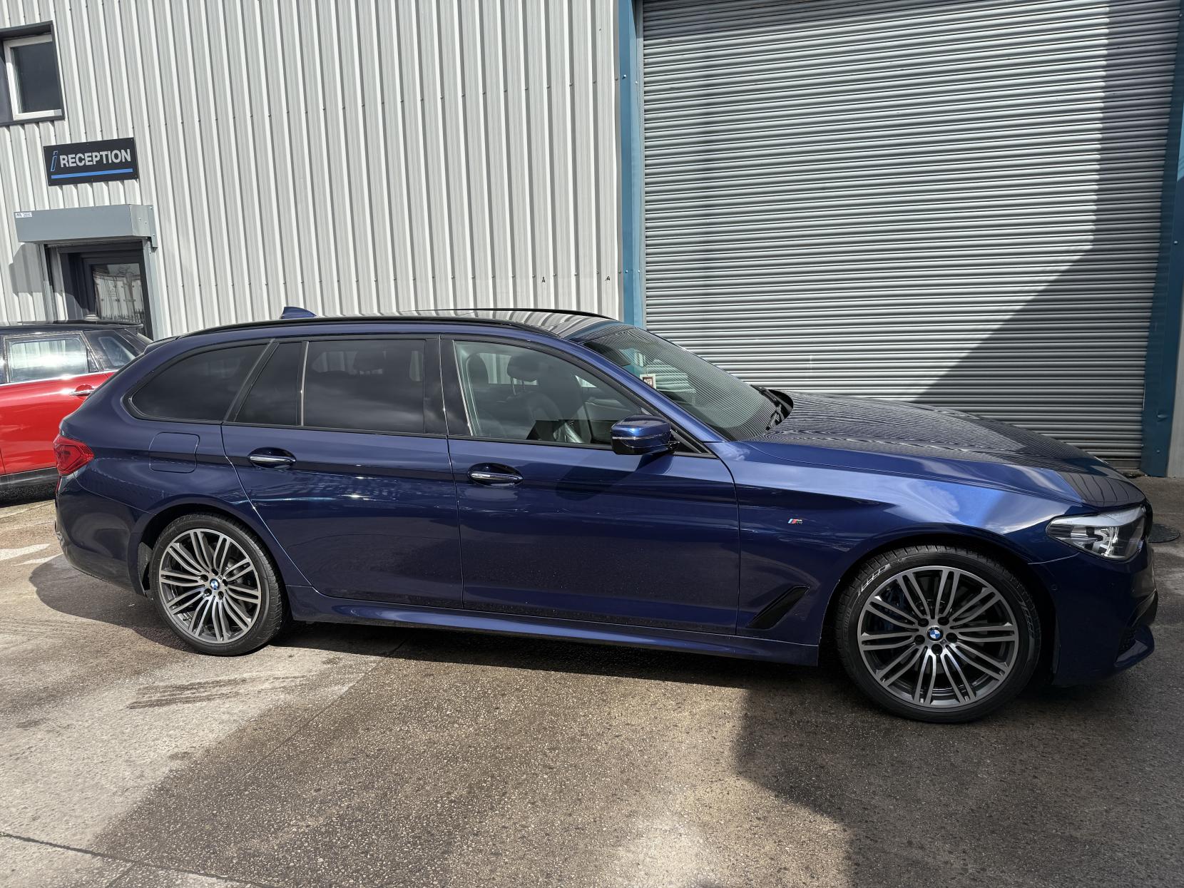 BMW 5 Series 3.0 540i M Sport Touring 5dr Petrol Auto xDrive Euro 6 (s/s) (340 ps)
