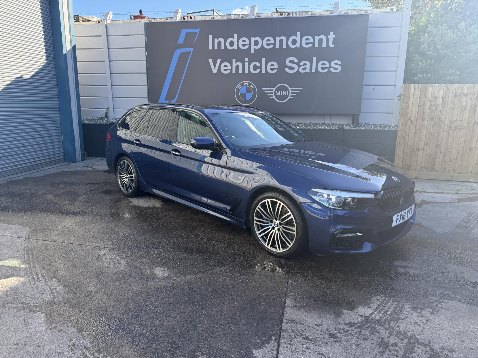 BMW 5 Series 3.0 540i M Sport Touring 5dr Petrol Auto xDrive Euro 6 (s/s) (340 ps)