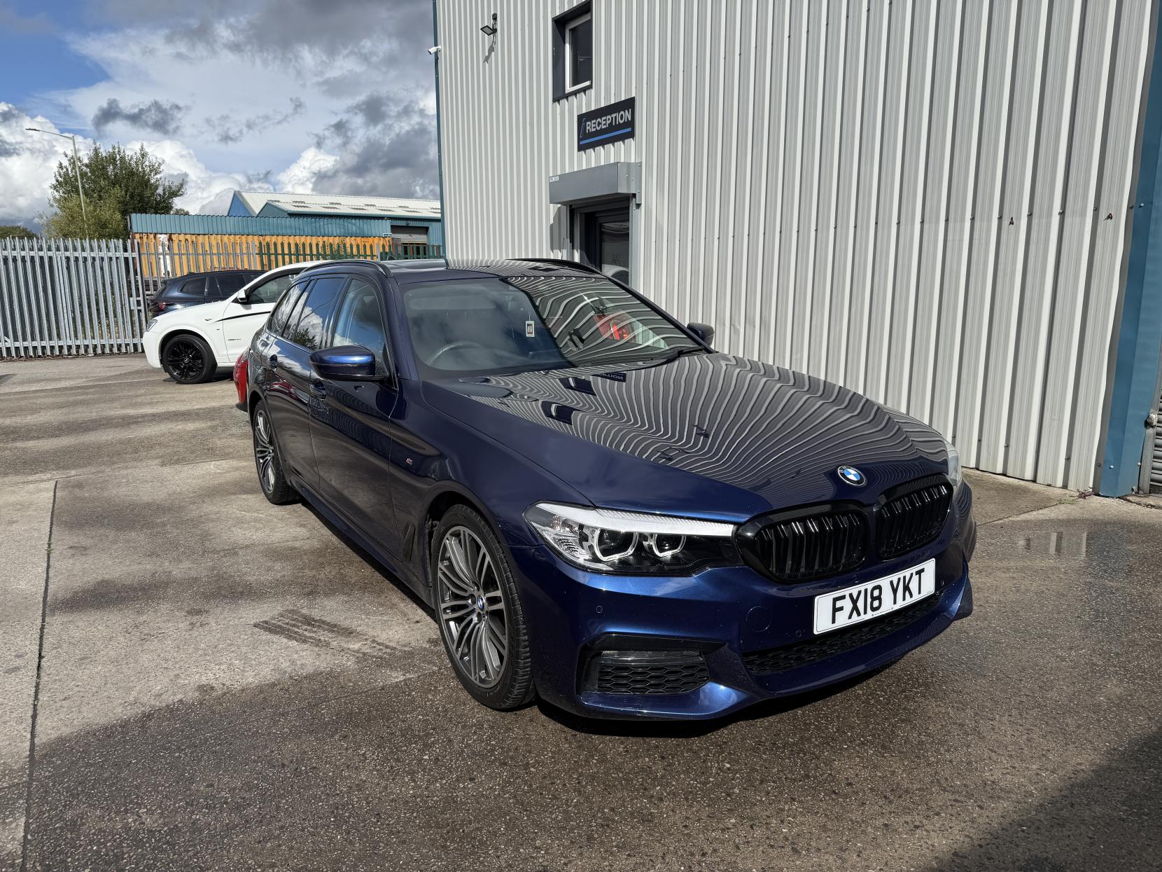 BMW 5 Series 3.0 540i M Sport Touring 5dr Petrol Auto xDrive Euro 6 (s/s) (340 ps)
