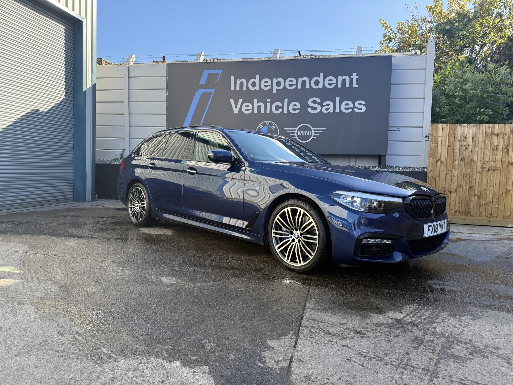 BMW 5 Series 3.0 540i M Sport Touring 5dr Petrol Auto xDrive Euro 6 (s/s) (340 ps)
