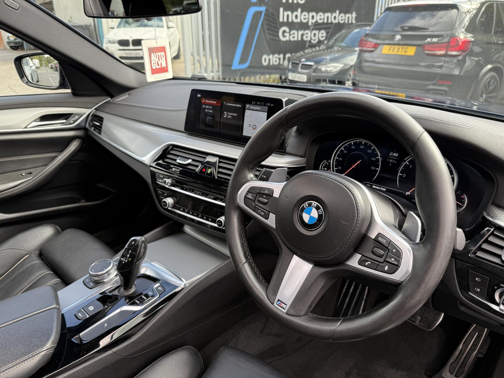 BMW 5 Series 3.0 540i M Sport Touring 5dr Petrol Auto xDrive Euro 6 (s/s) (340 ps)
