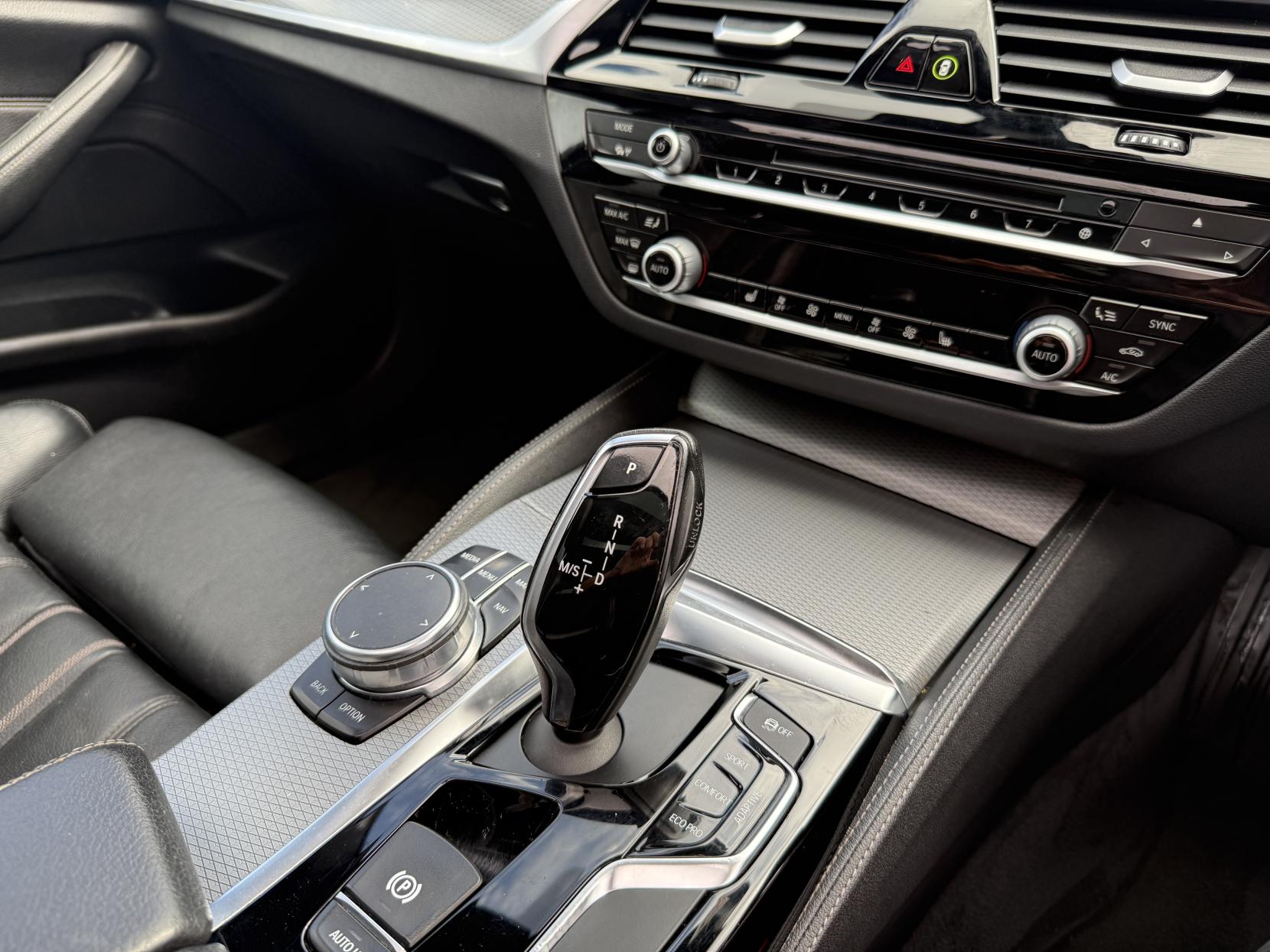 BMW 5 Series 3.0 540i M Sport Touring 5dr Petrol Auto xDrive Euro 6 (s/s) (340 ps)