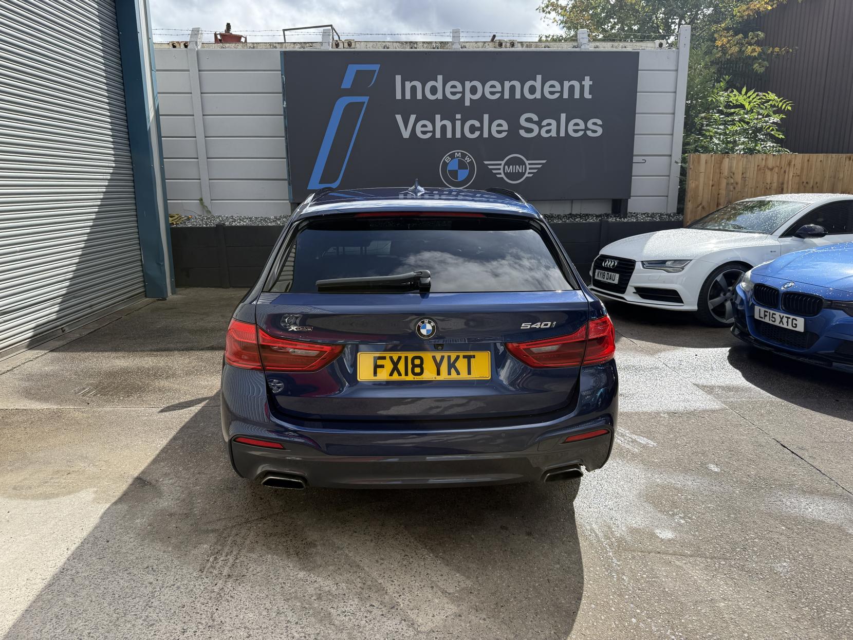 BMW 5 Series 3.0 540i M Sport Touring 5dr Petrol Auto xDrive Euro 6 (s/s) (340 ps)