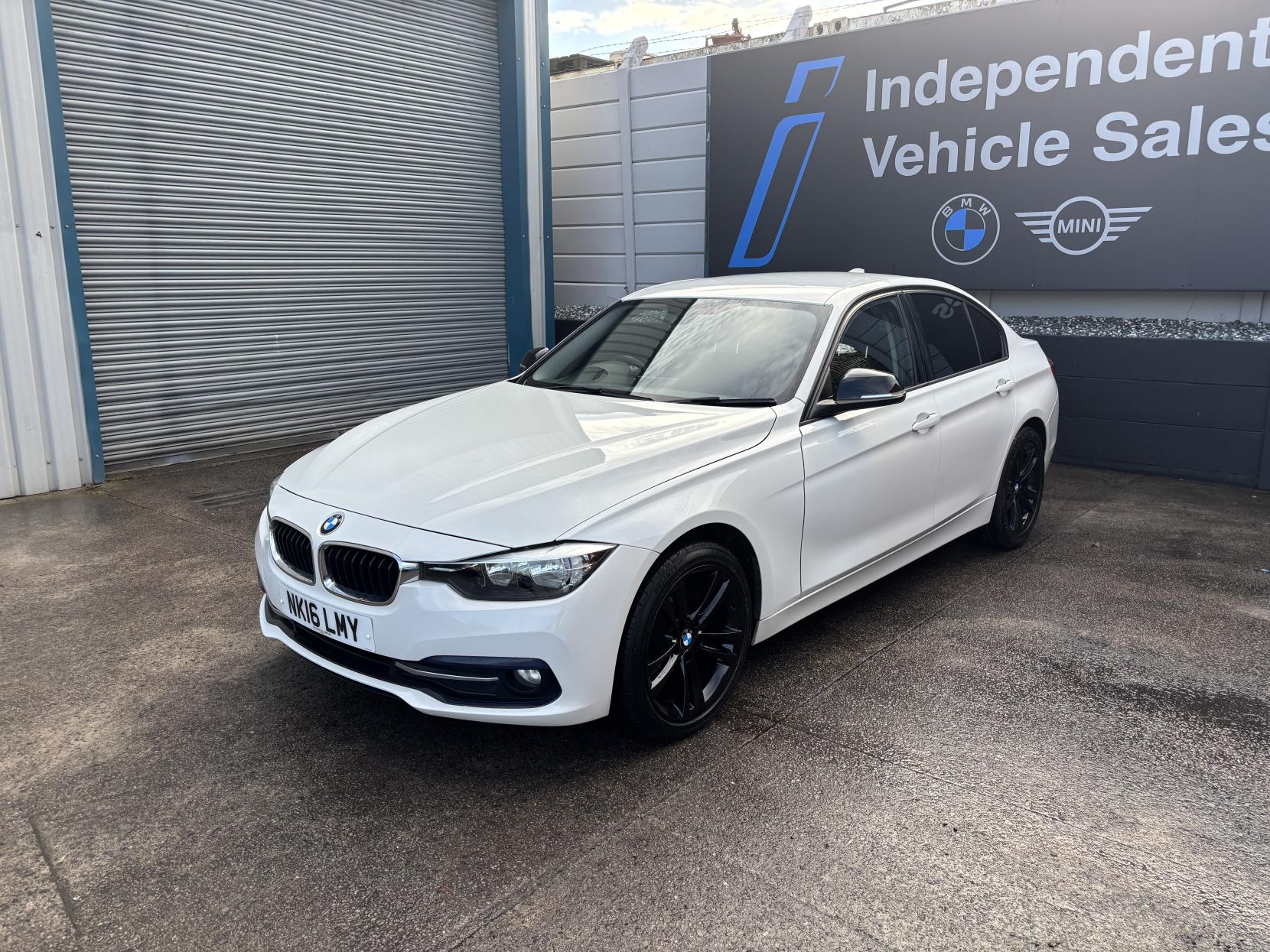BMW 3 Series 1.5 318i Sport Saloon 4dr Petrol Manual Euro 6 (s/s) (136 ps)