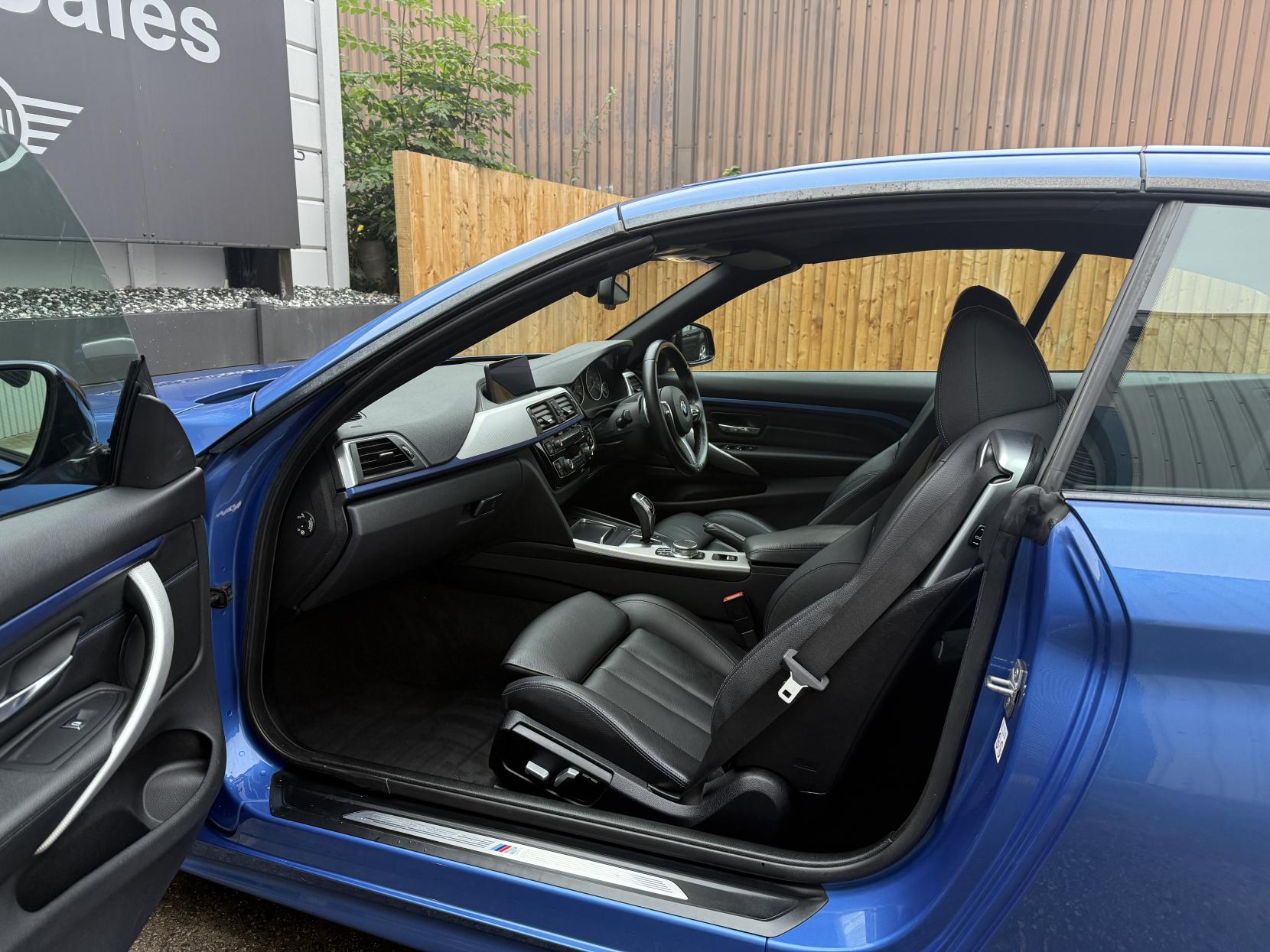 BMW 4 Series 2.0 430i GPF M Sport Convertible 2dr Petrol Auto Euro 6 (s/s) (252 ps)