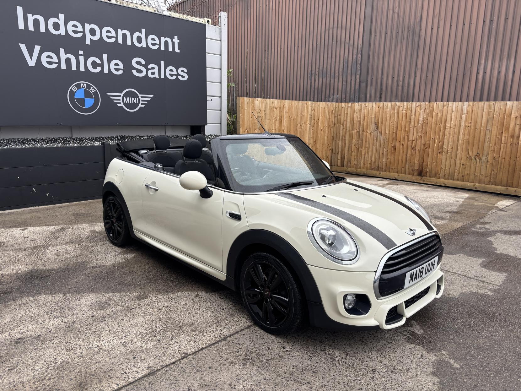 MINI Convertible 1.5 Cooper Convertible 2dr Petrol Manual Euro 6 (s/s) (136 ps)