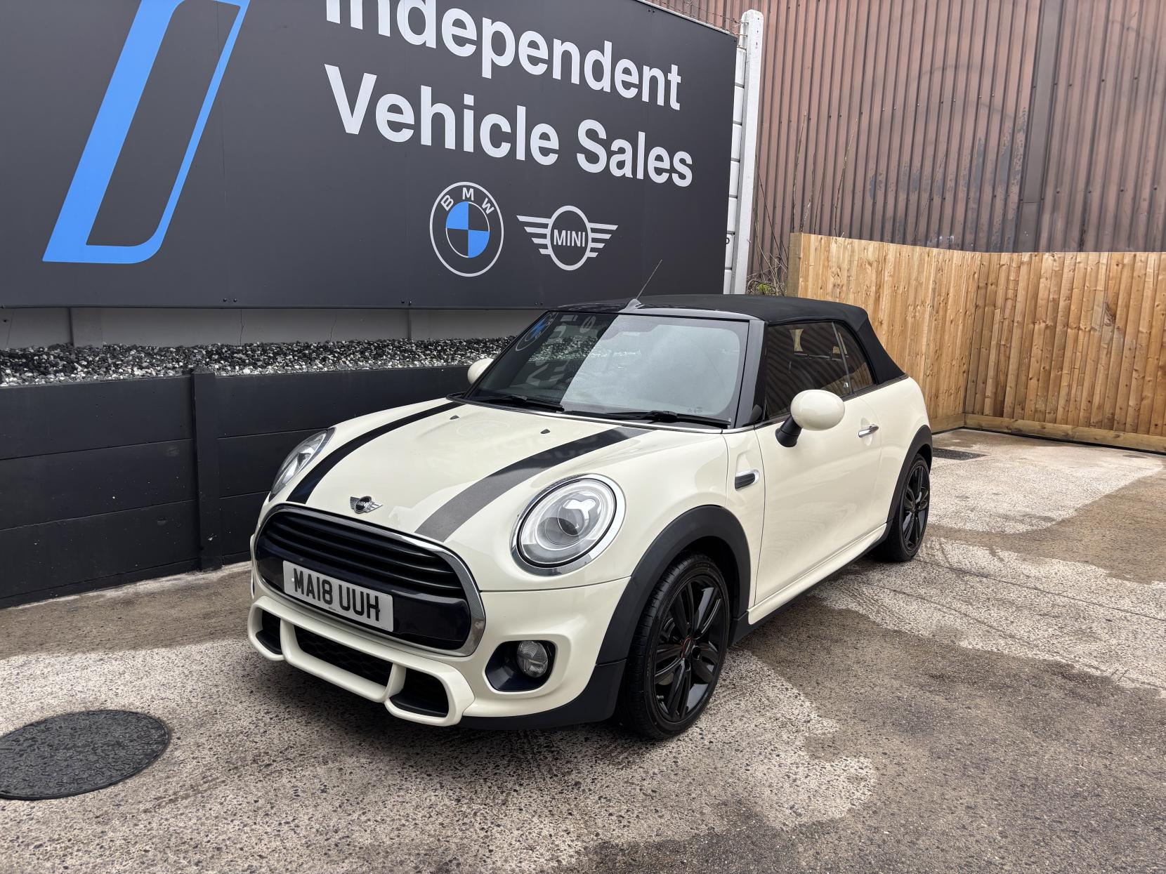 MINI Convertible 1.5 Cooper Convertible 2dr Petrol Manual Euro 6 (s/s) (136 ps)
