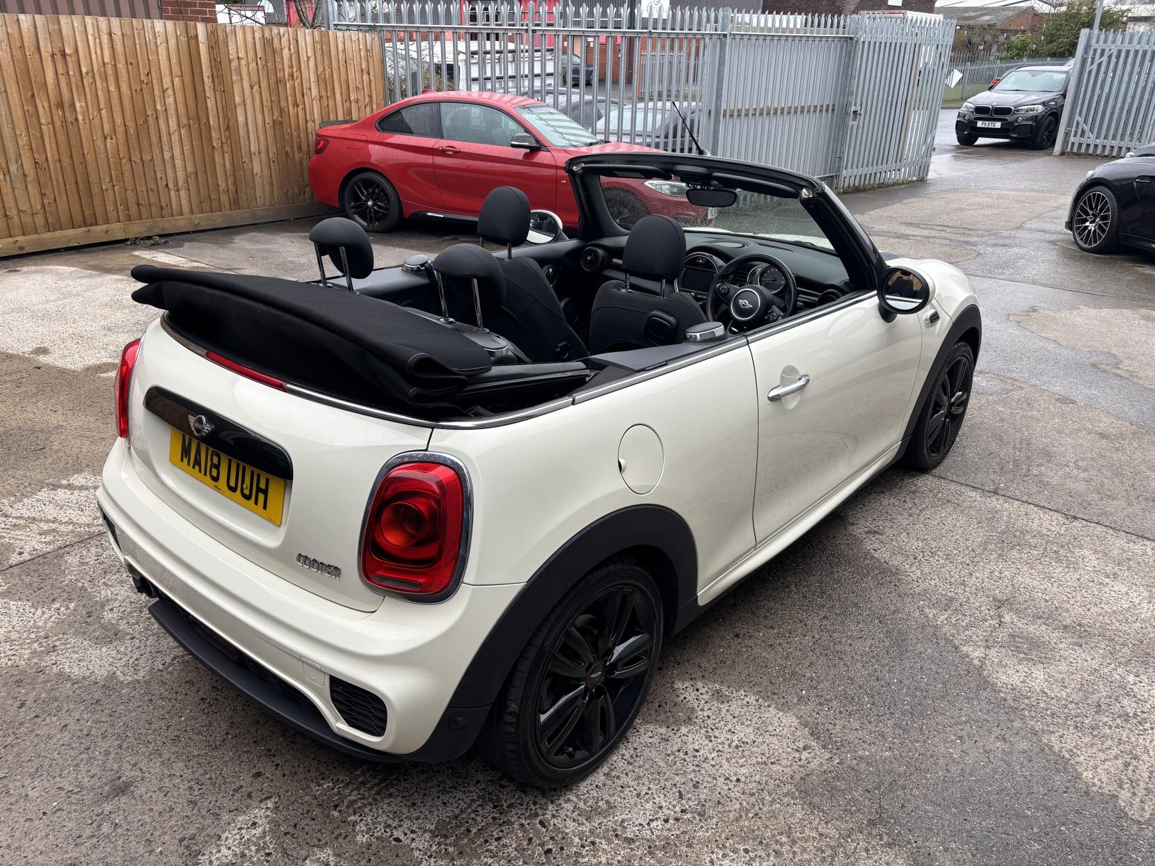 MINI Convertible 1.5 Cooper Convertible 2dr Petrol Manual Euro 6 (s/s) (136 ps)