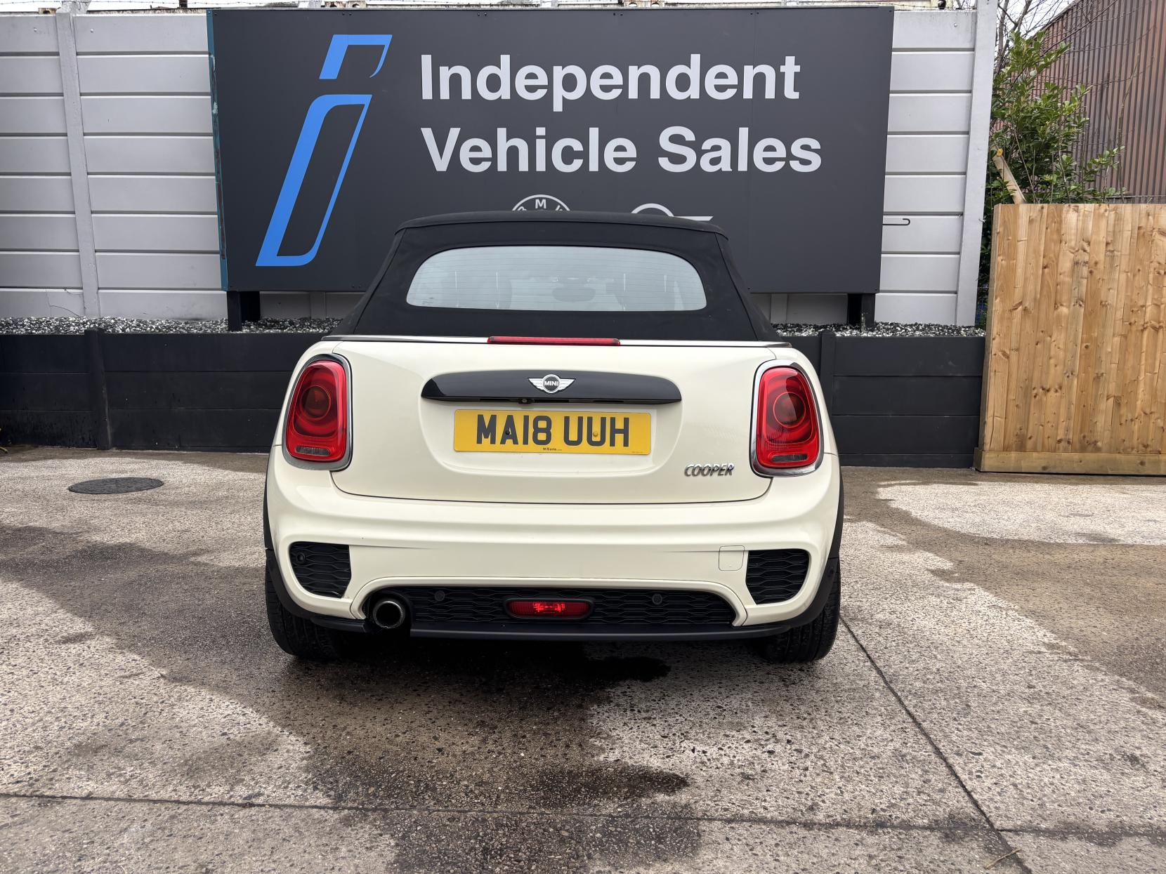 MINI Convertible 1.5 Cooper Convertible 2dr Petrol Manual Euro 6 (s/s) (136 ps)