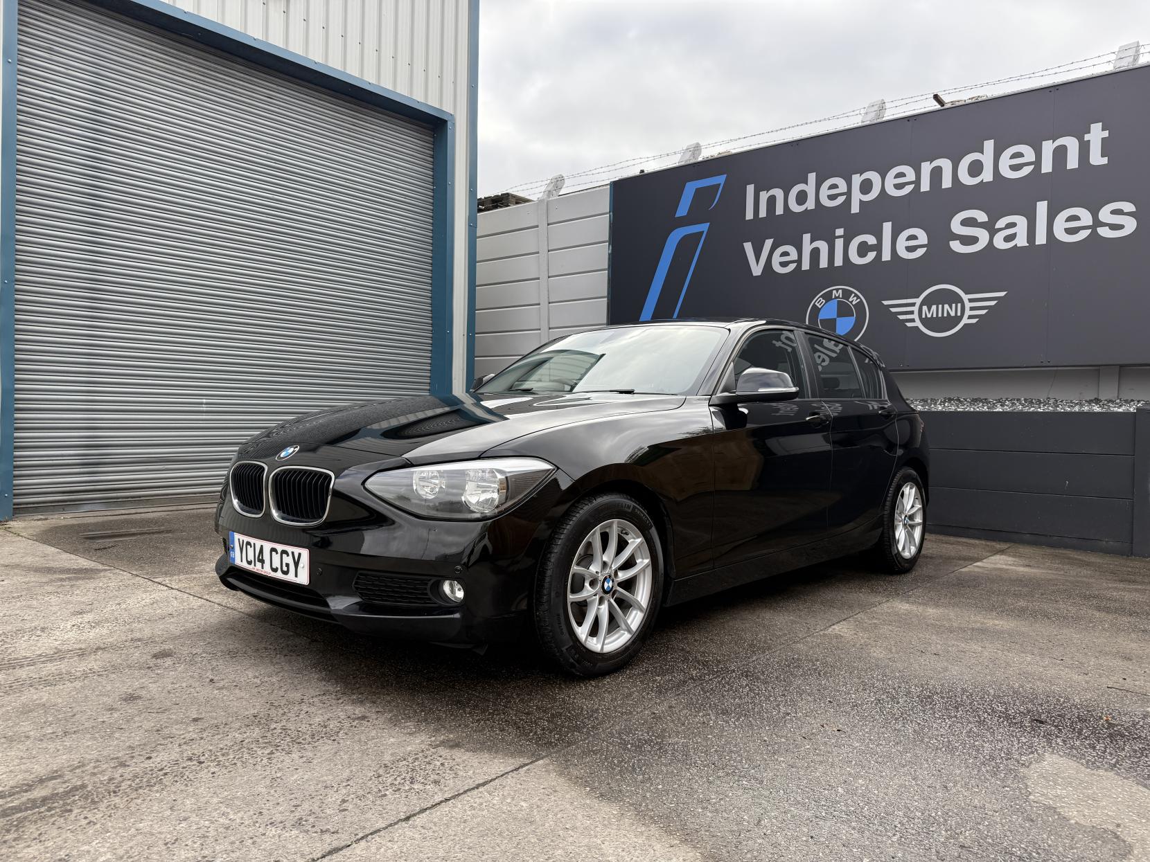 BMW 1 Series 1.6 116d ED EfficientDynamics Hatchback 5dr Diesel Manual Euro 5 (s/s) (116 ps)