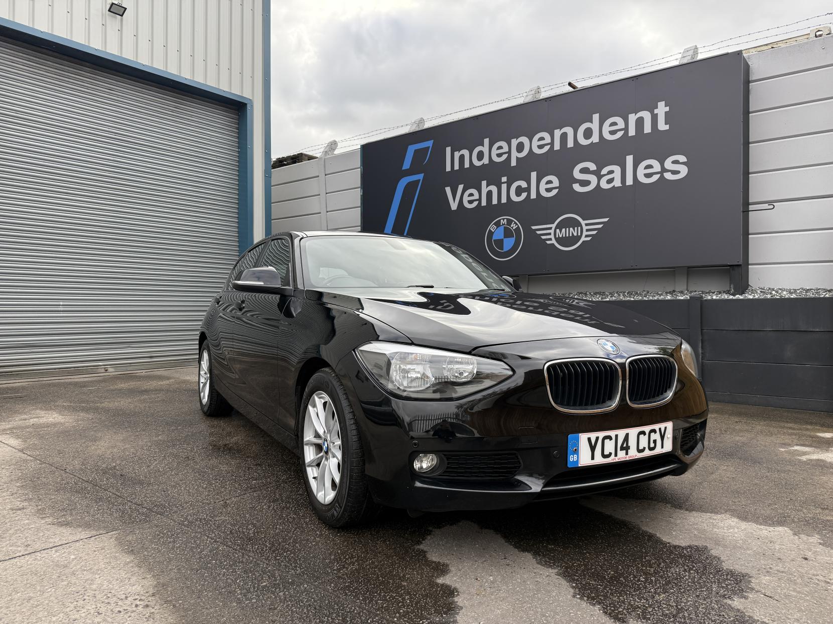 BMW 1 Series 1.6 116d ED EfficientDynamics Hatchback 5dr Diesel Manual Euro 5 (s/s) (116 ps)