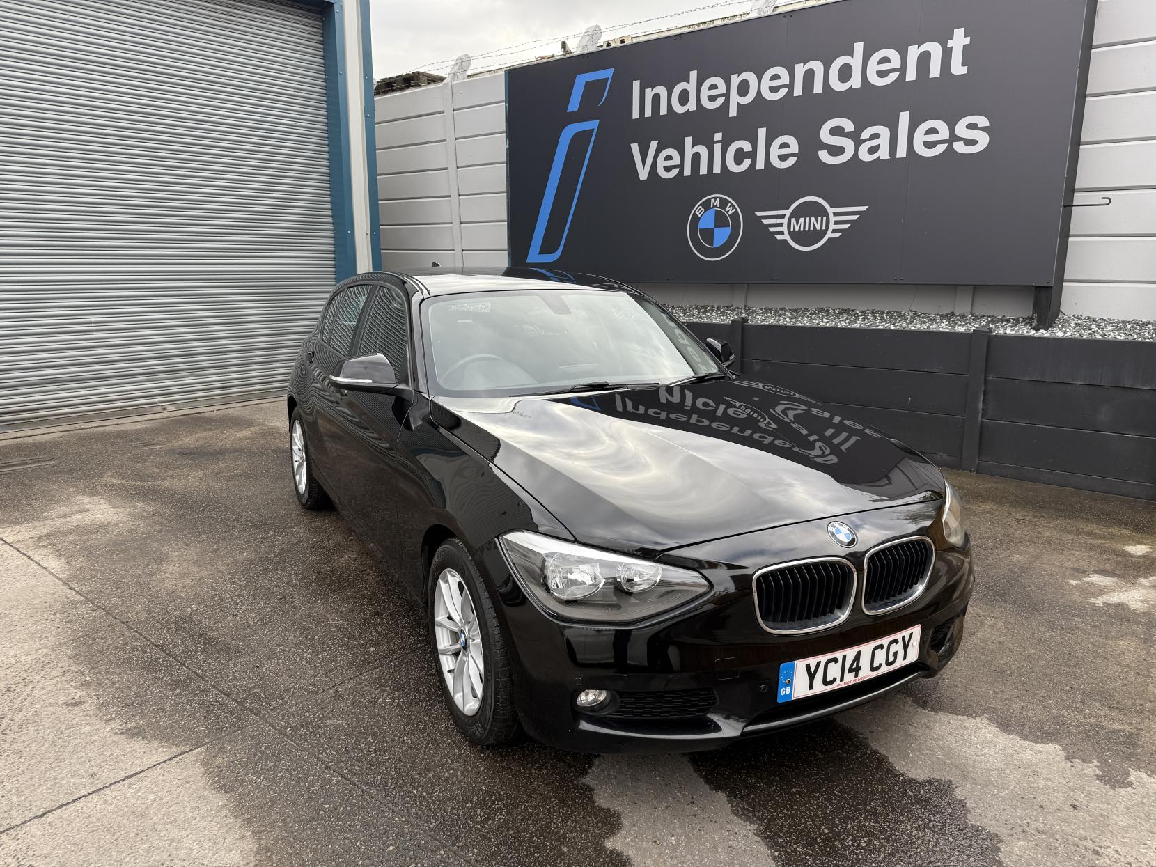 BMW 1 Series 1.6 116d ED EfficientDynamics Hatchback 5dr Diesel Manual Euro 5 (s/s) (116 ps)