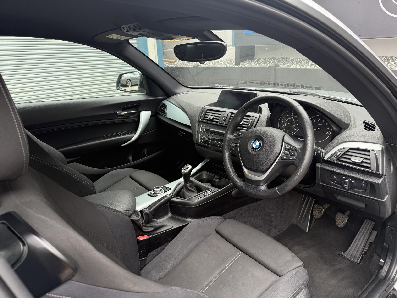 BMW 2 Series 2.0 220i Sport Coupe 2dr Petrol Manual Euro 6 (s/s) (184 ps)