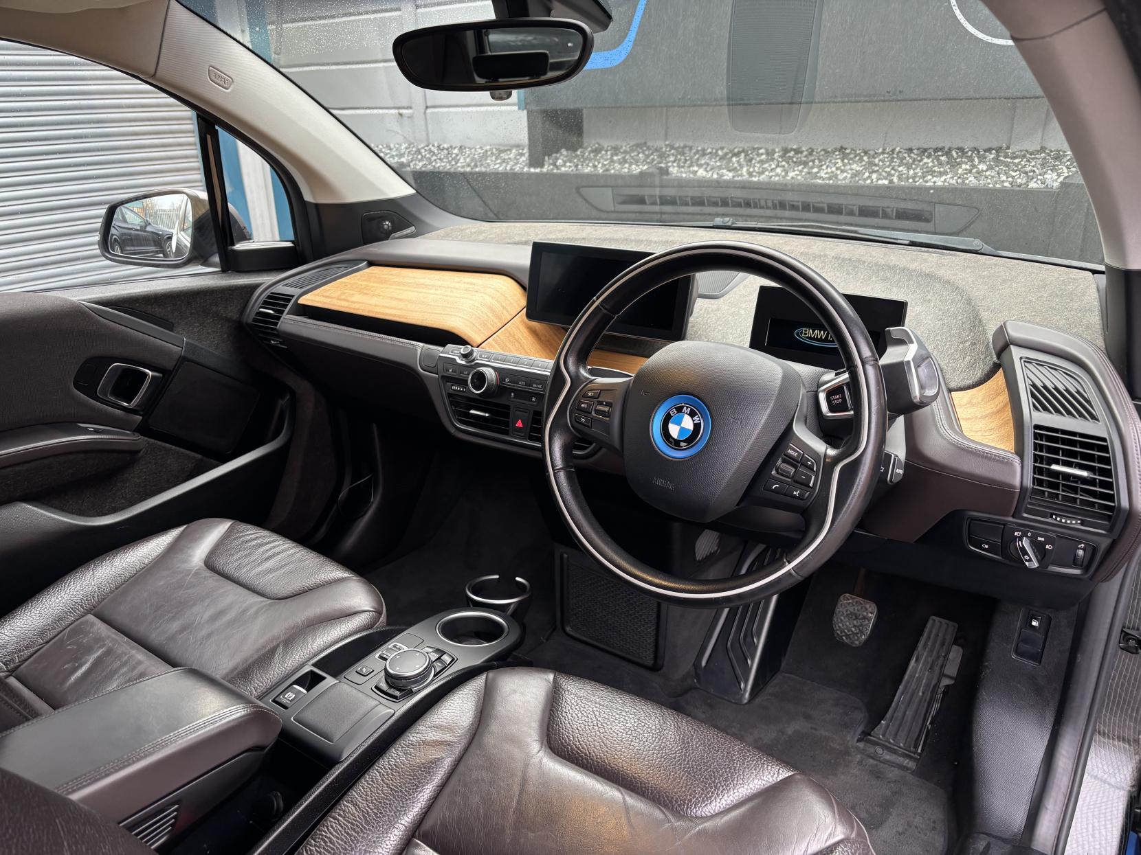BMW i3 Hatchback 5dr Petrol Plug-in Hybrid Auto Euro 6 (s/s) (Range Extender) (170 ps)