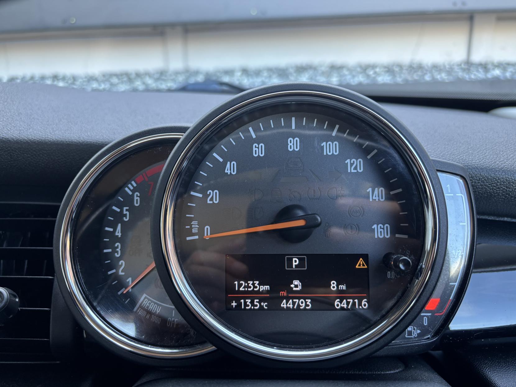 MINI Hatch 1.5 Cooper Seven Hatchback 3dr Petrol Auto Euro 6 (s/s) (136 ps)