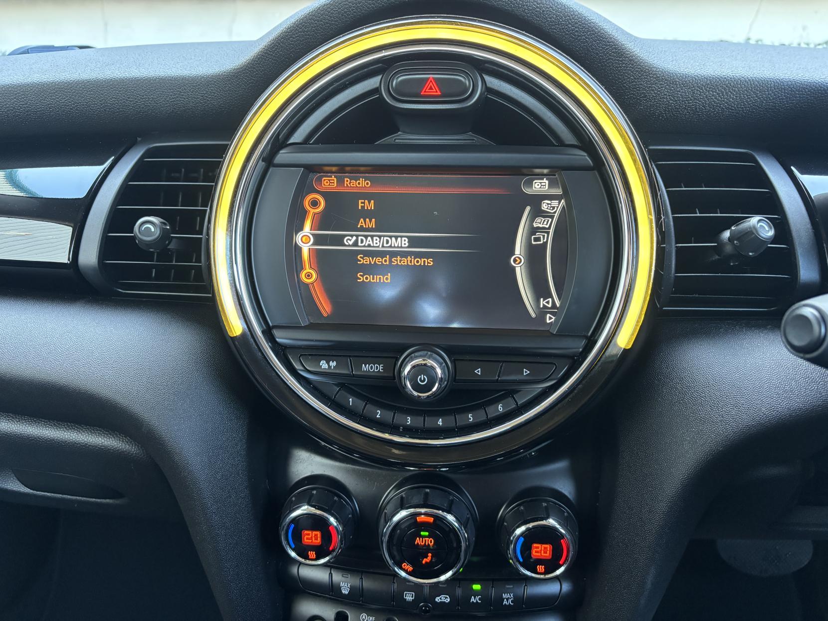 MINI Hatch 1.5 Cooper Seven Hatchback 3dr Petrol Auto Euro 6 (s/s) (136 ps)