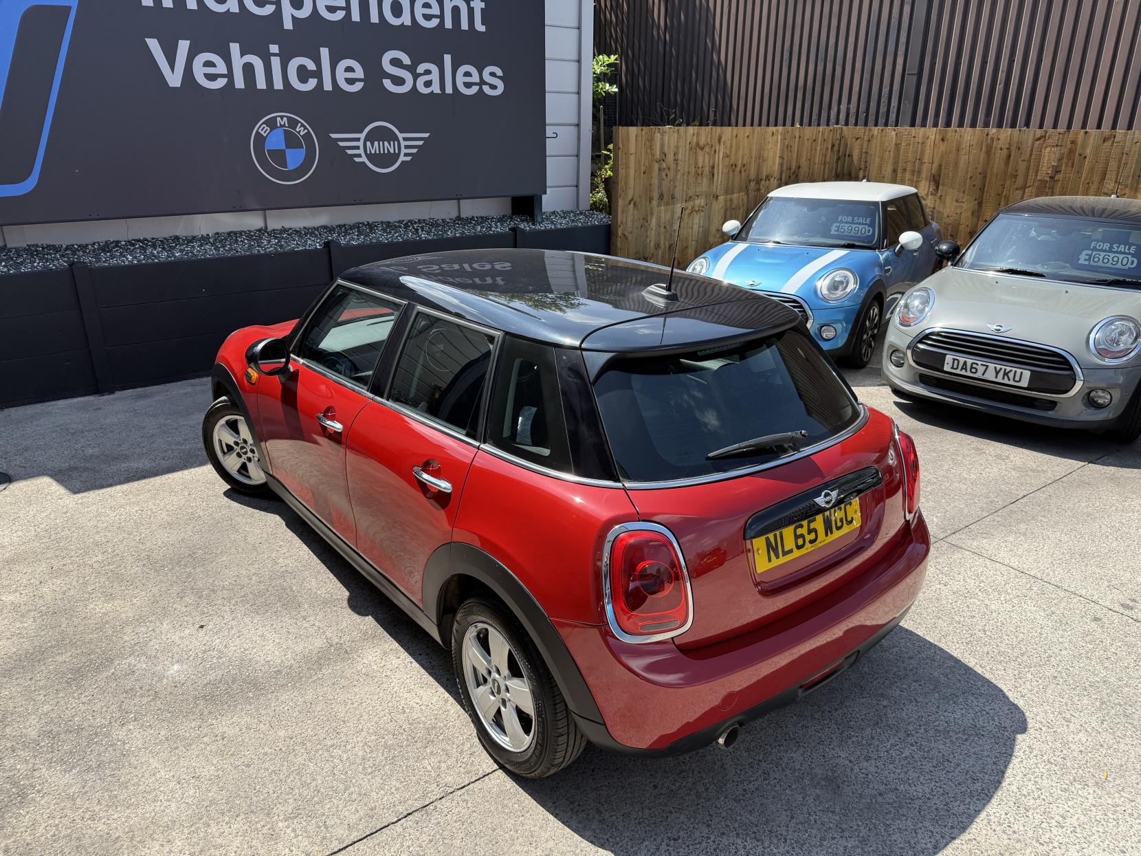 MINI Hatch 1.5 Cooper D Hatchback 5dr Diesel Manual Euro 6 (s/s) (116 ps)