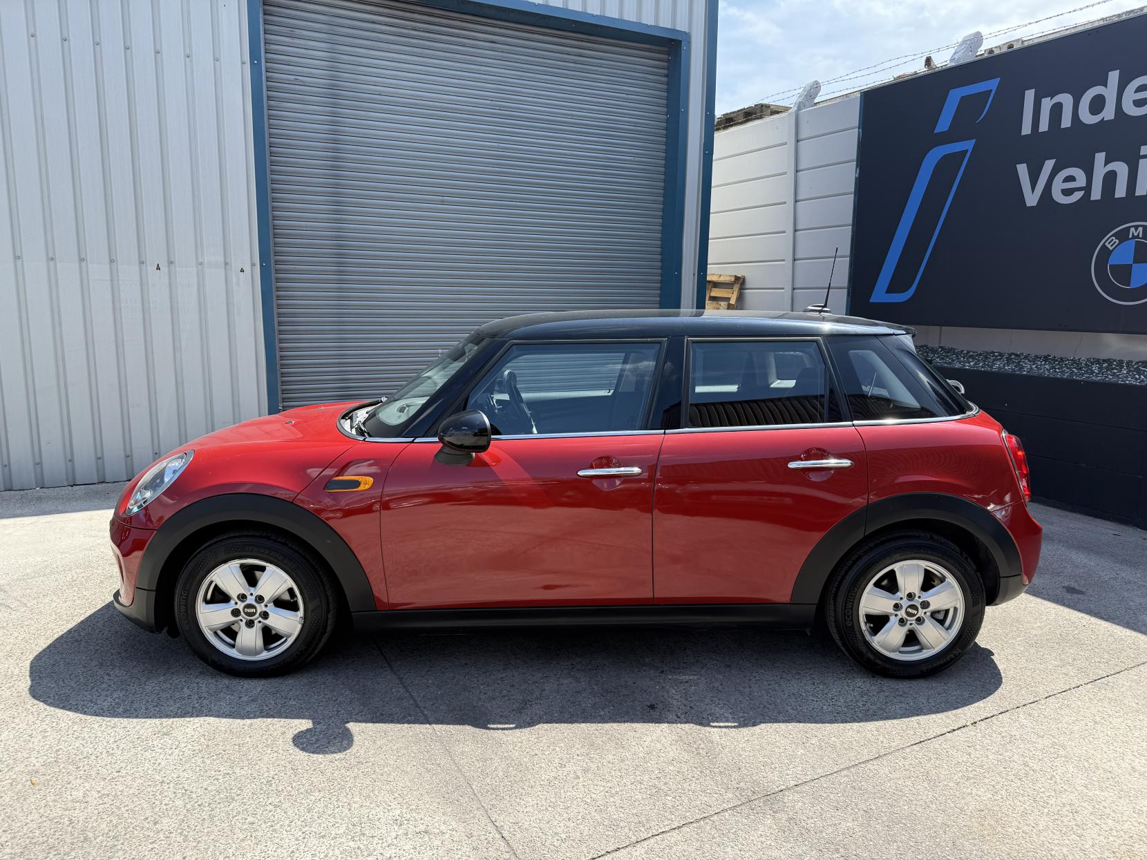MINI Hatch 1.5 Cooper D Hatchback 5dr Diesel Manual Euro 6 (s/s) (116 ps)
