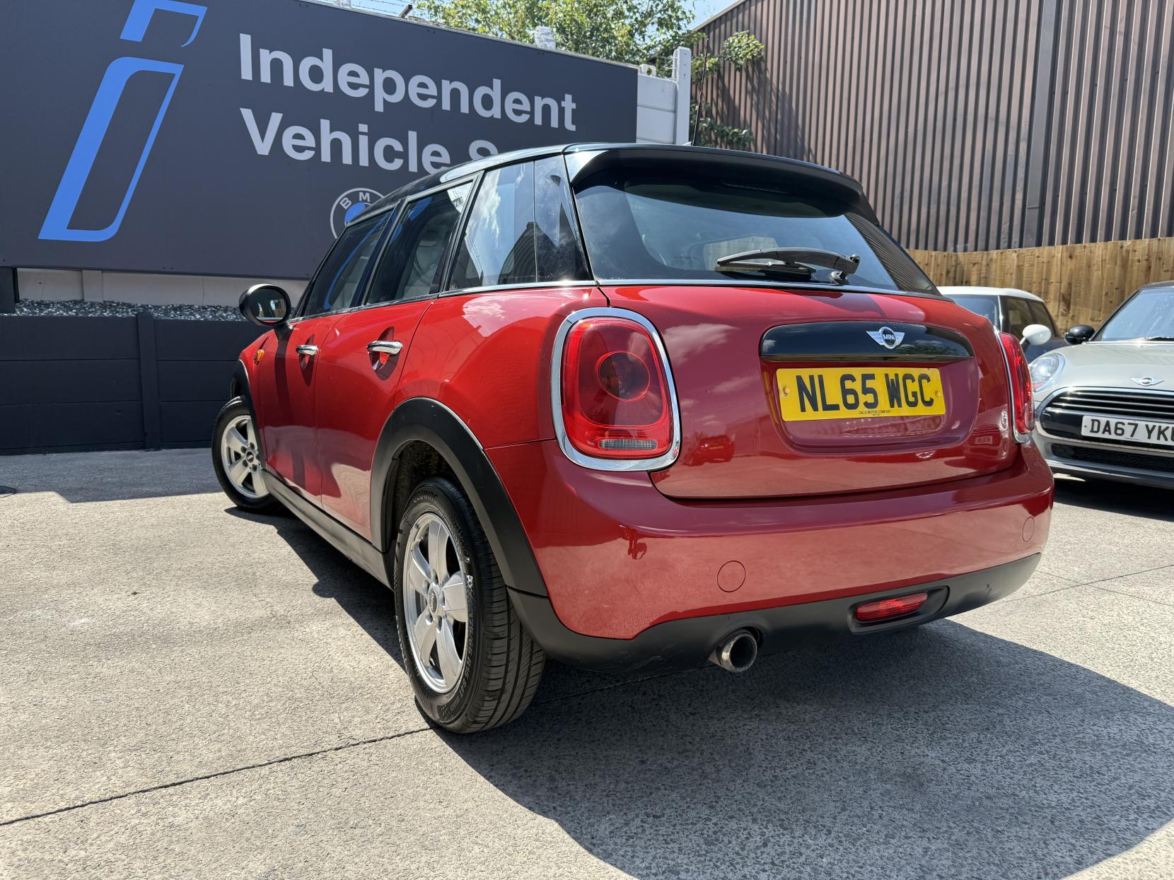 MINI Hatch 1.5 Cooper D Hatchback 5dr Diesel Manual Euro 6 (s/s) (116 ps)