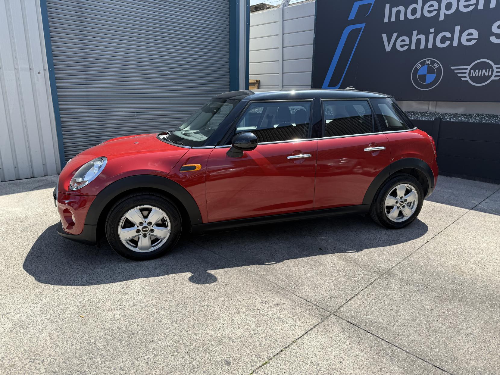 MINI Hatch 1.5 Cooper D Hatchback 5dr Diesel Manual Euro 6 (s/s) (116 ps)